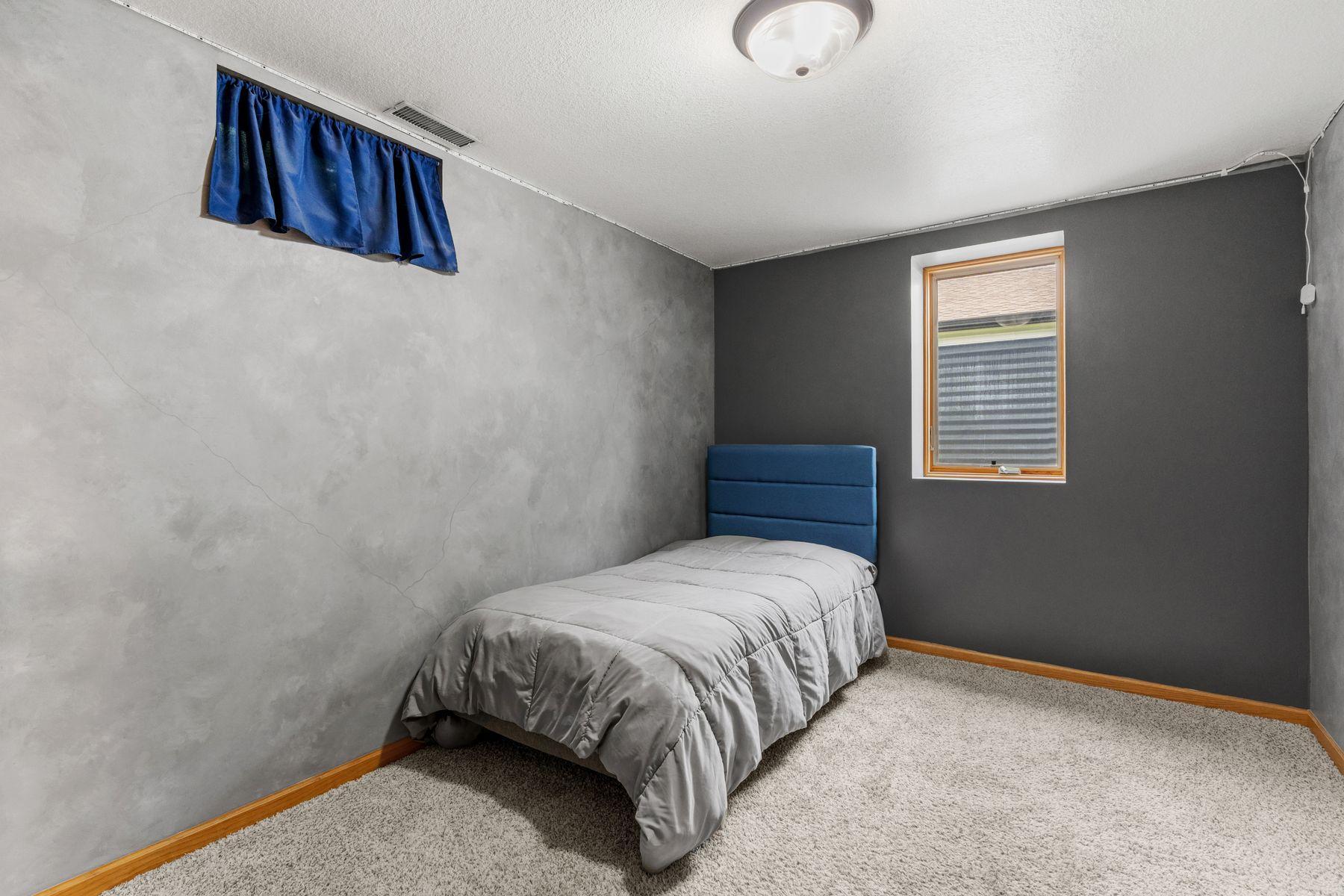 View of Residential at 6841 Carmen Avenue, Inver Grove Heights MN 55076, Inver Grove Heights (28 of 44) - Mike Wilen | Minnesota Team Real Estate