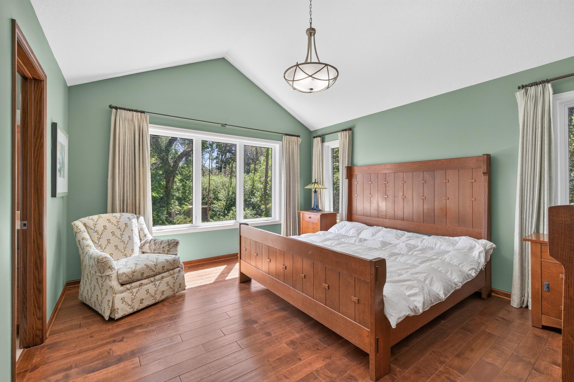 View of Residential at 13707 Green Briar Drive, Minnetonka MN 55305, Minnetonka (19 of 56) - Mike Wilen | Minnesota Team Real Estate