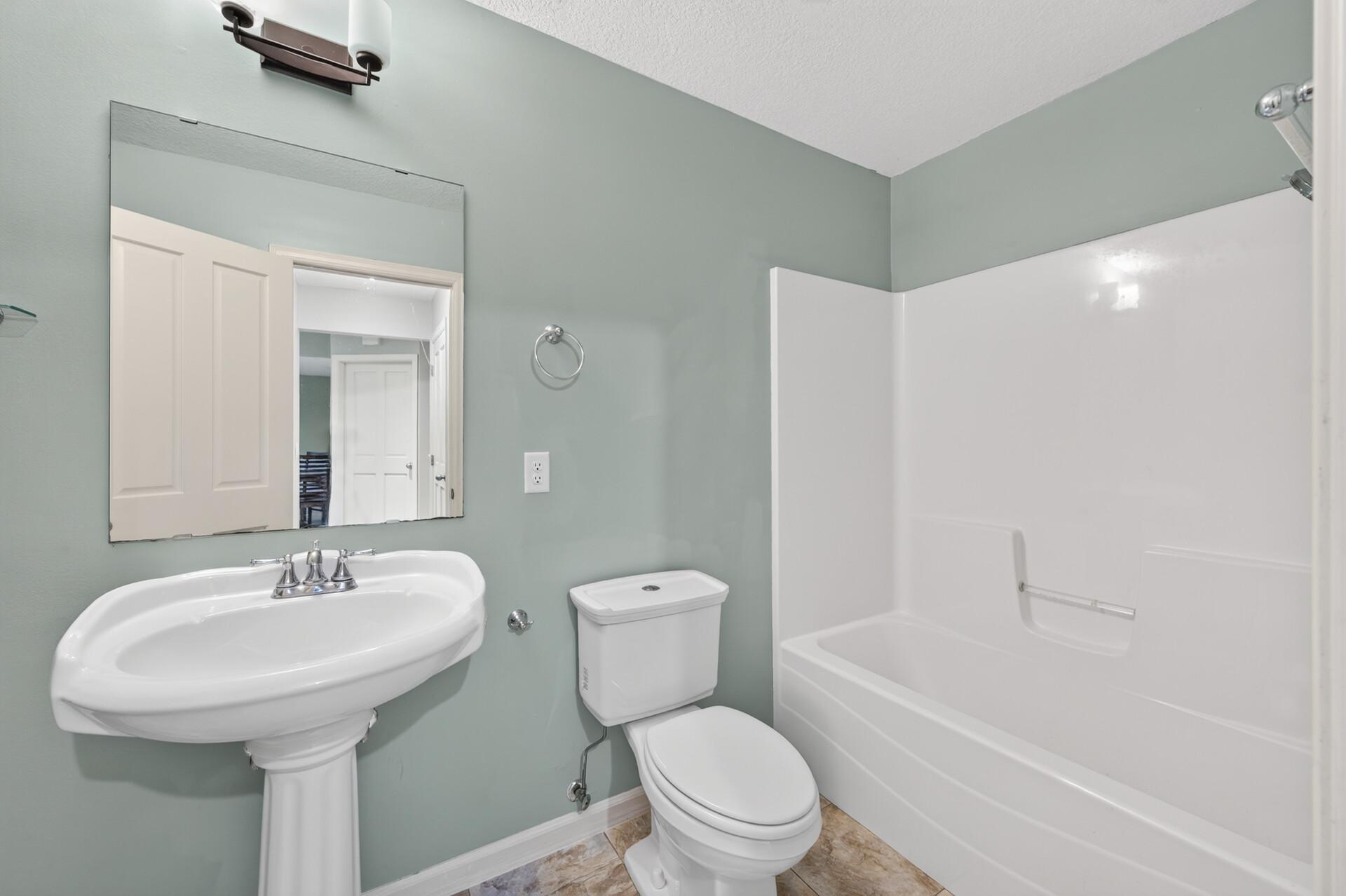 View of Residential at 13707 Green Briar Drive, Minnetonka MN 55305, Minnetonka (29 of 56) - Mike Wilen | Minnesota Team Real Estate