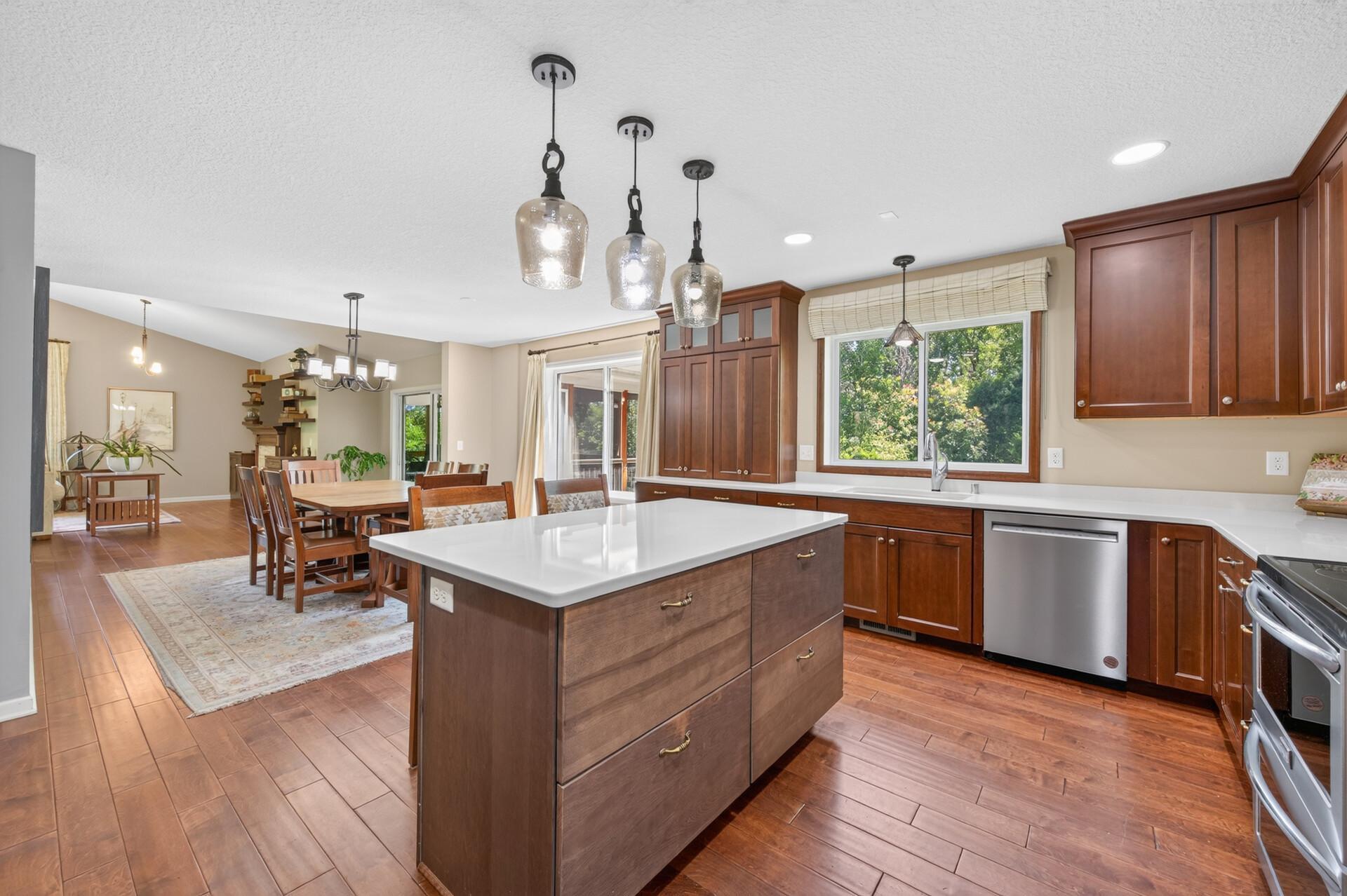 View of Residential at 13707 Green Briar Drive, Minnetonka MN 55305, Minnetonka (11 of 56) - Mike Wilen | Minnesota Team Real Estate
