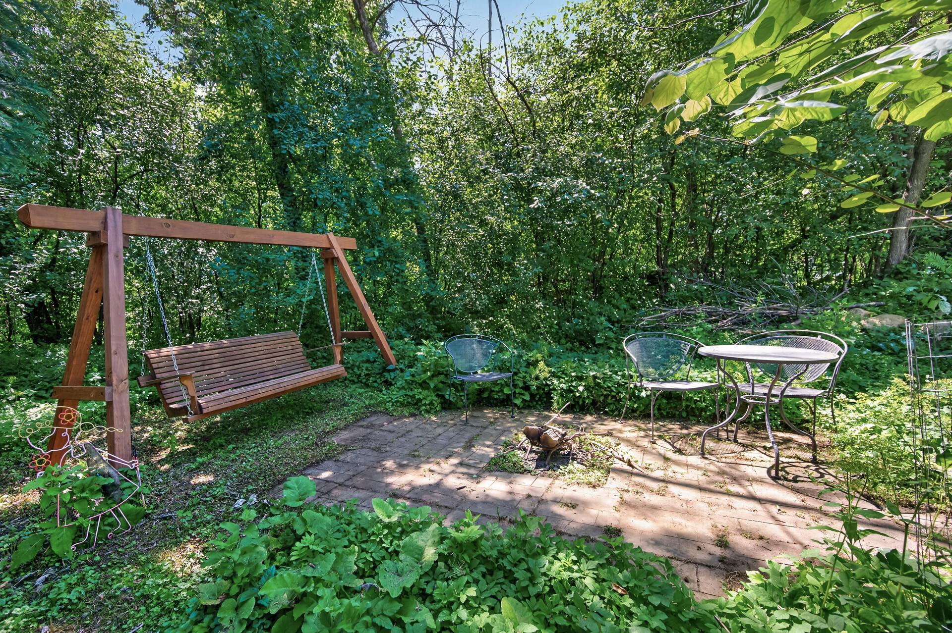 View of Residential at 13707 Green Briar Drive, Minnetonka MN 55305, Minnetonka (42 of 56) - Mike Wilen | Minnesota Team Real Estate
