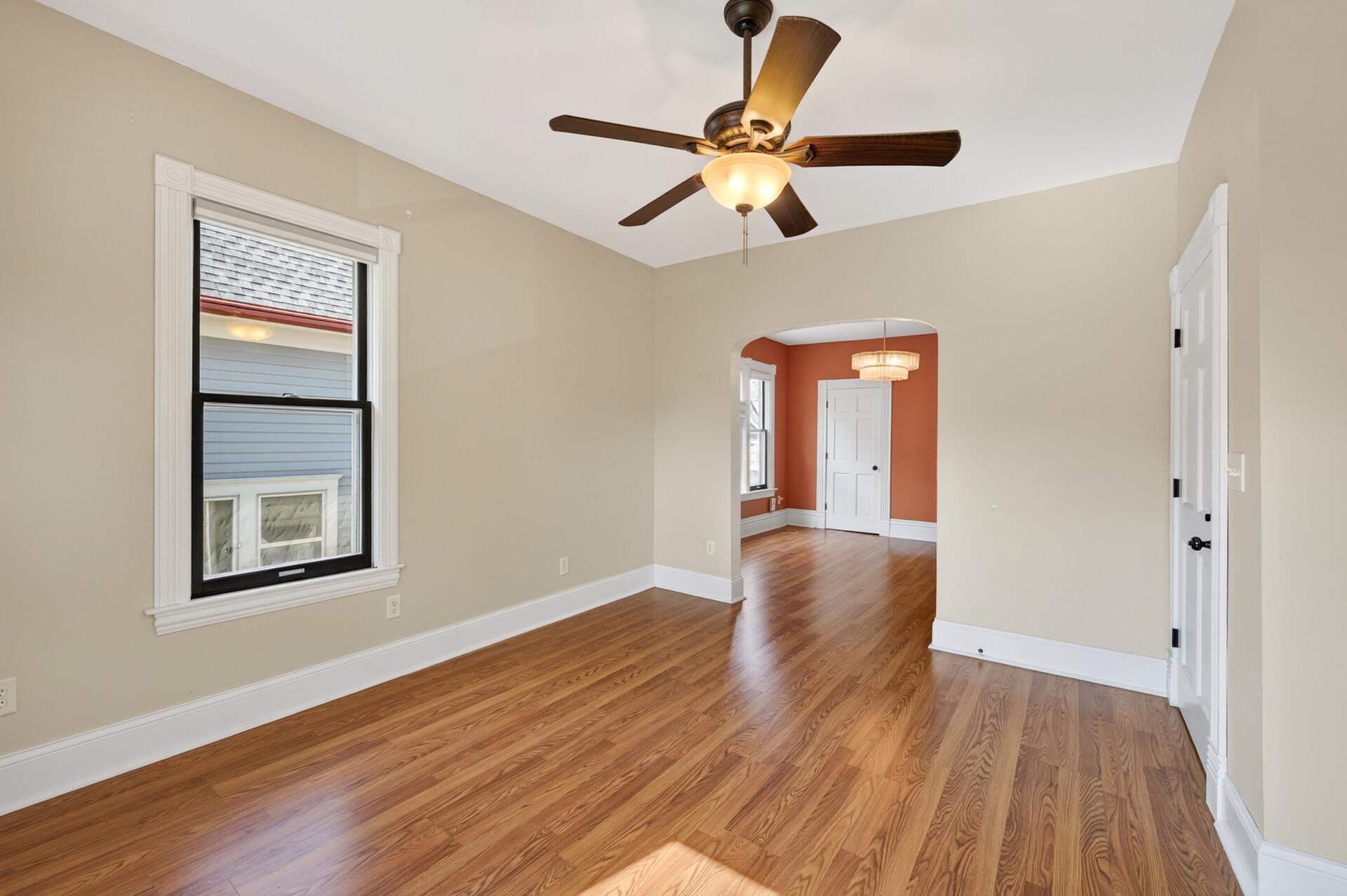 View of Residential Income at 95 Victoria Street, Saint Paul MN 55104, Saint Paul (26 of 55) - Mike Wilen | Minnesota Team Real Estate