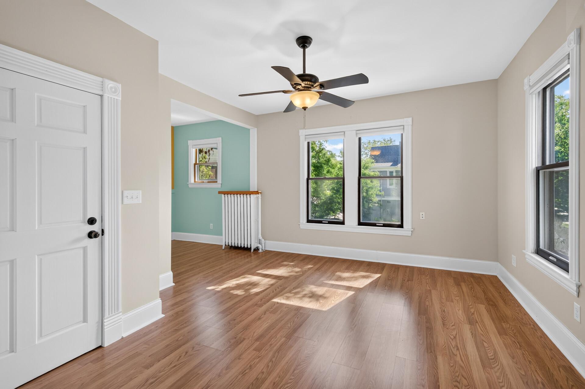 View of Residential Income at 95 Victoria Street, Saint Paul MN 55104, Saint Paul (23 of 55) - Mike Wilen | Minnesota Team Real Estate