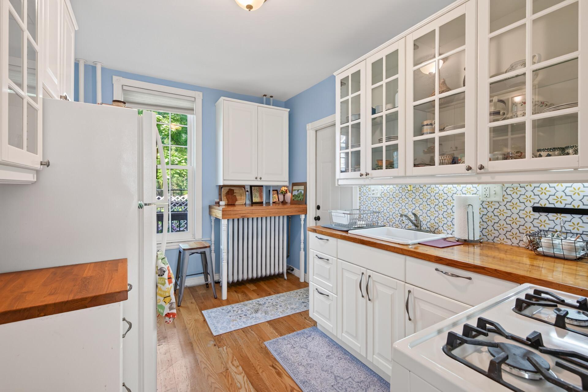 View of Residential Income at 95 Victoria Street, Saint Paul MN 55104, Saint Paul (17 of 55) - Mike Wilen | Minnesota Team Real Estate
