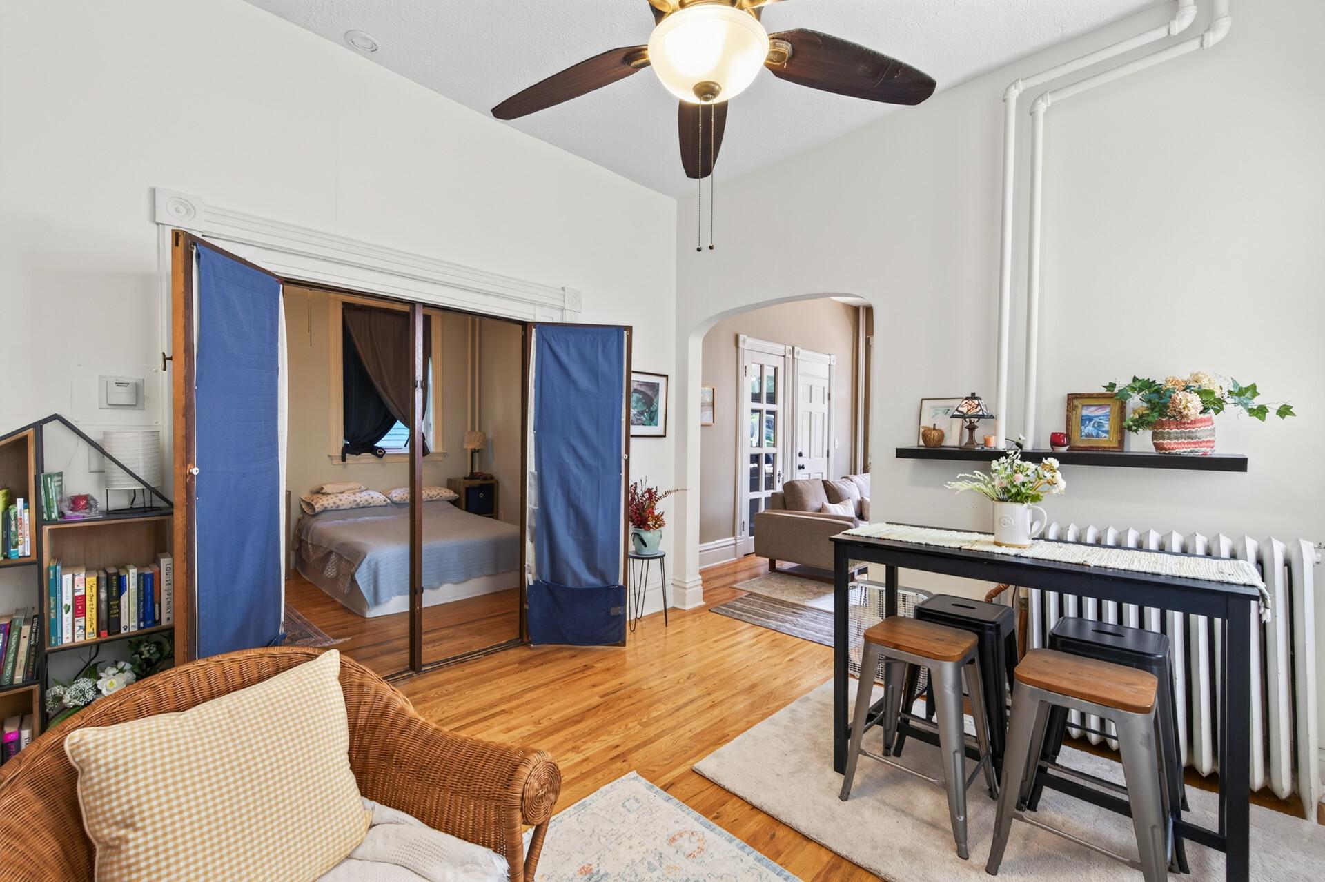 View of Residential Income at 95 Victoria Street, Saint Paul MN 55104, Saint Paul (15 of 55) - Mike Wilen | Minnesota Team Real Estate