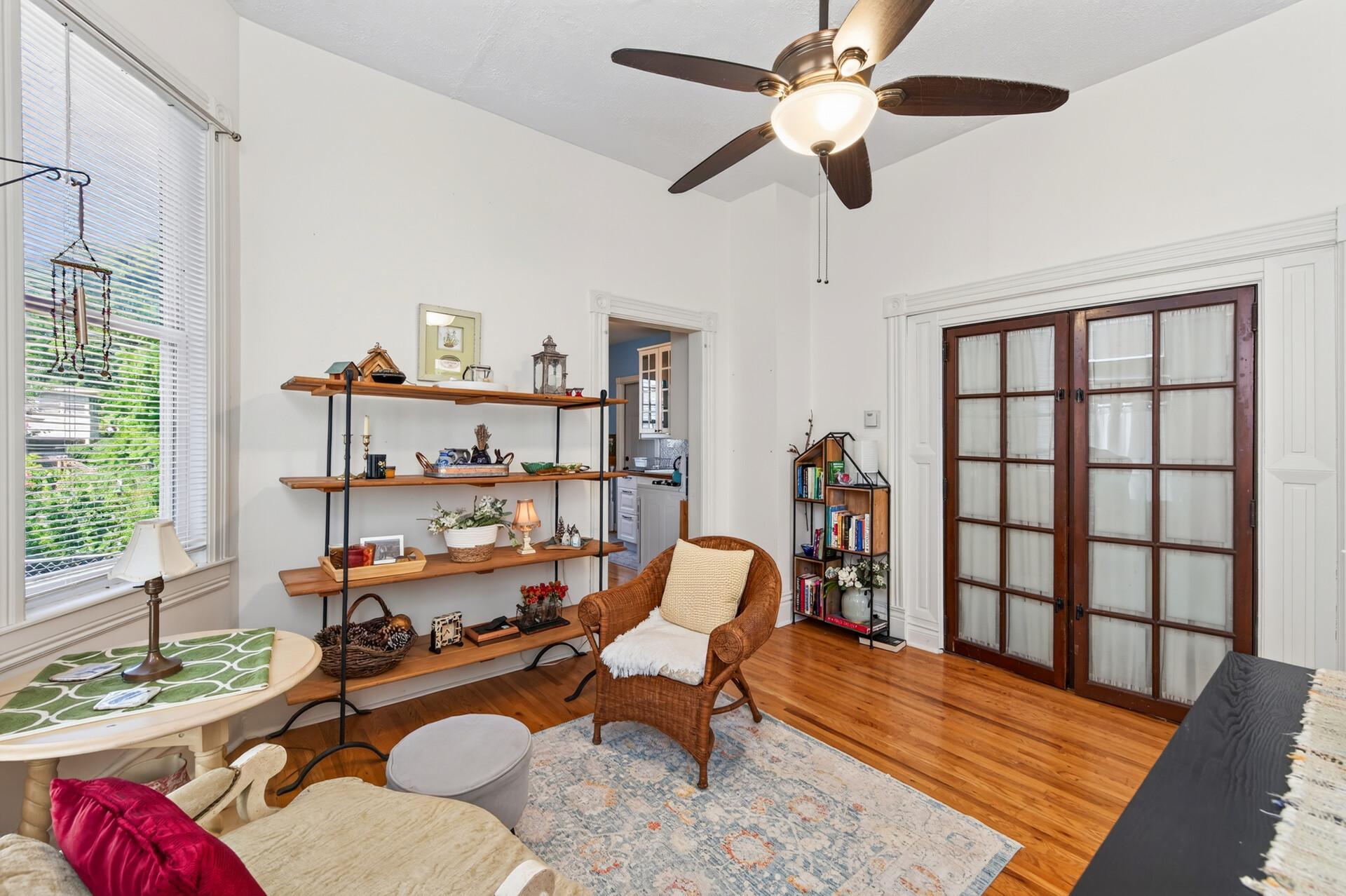 View of Residential Income at 95 Victoria Street, Saint Paul MN 55104, Saint Paul (11 of 55) - Mike Wilen | Minnesota Team Real Estate