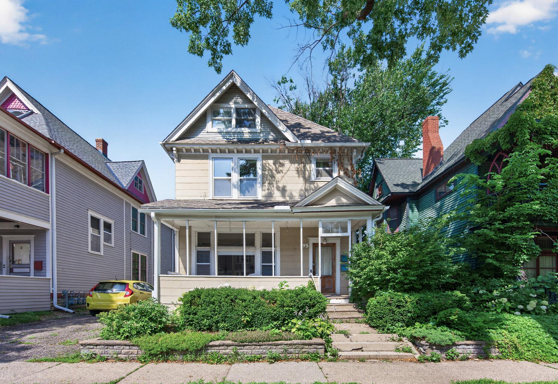 View of Residential Income at 95 Victoria Street, Saint Paul MN 55104, Saint Paul (3 of 55) - Mike Wilen | Minnesota Team Real Estate