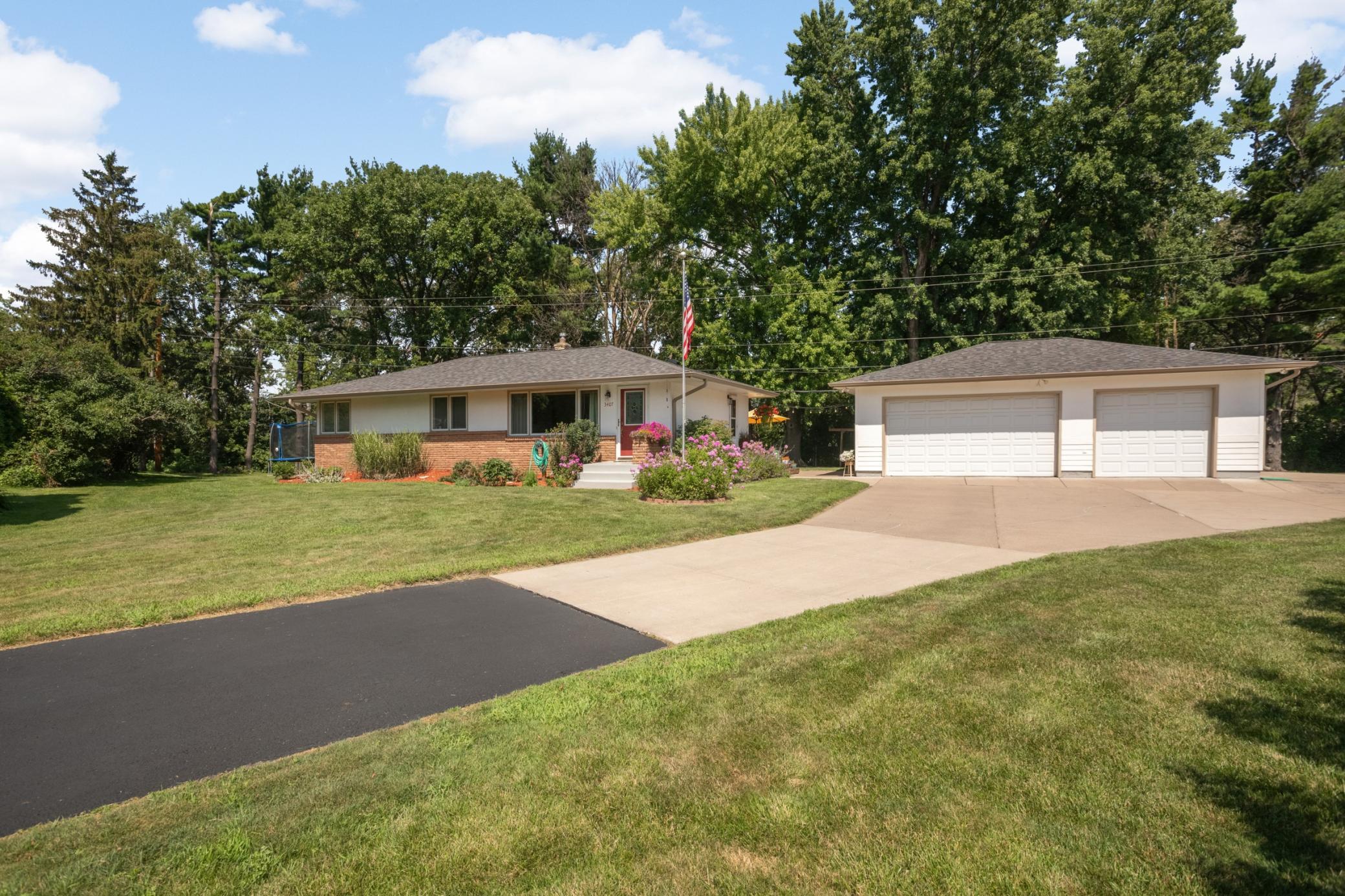 View of Residential at 3407 Payne Avenue, Vadnais Heights MN 55127, Vadnais Heights (2 of 30) - Mike Wilen | Minnesota Team Real Estate