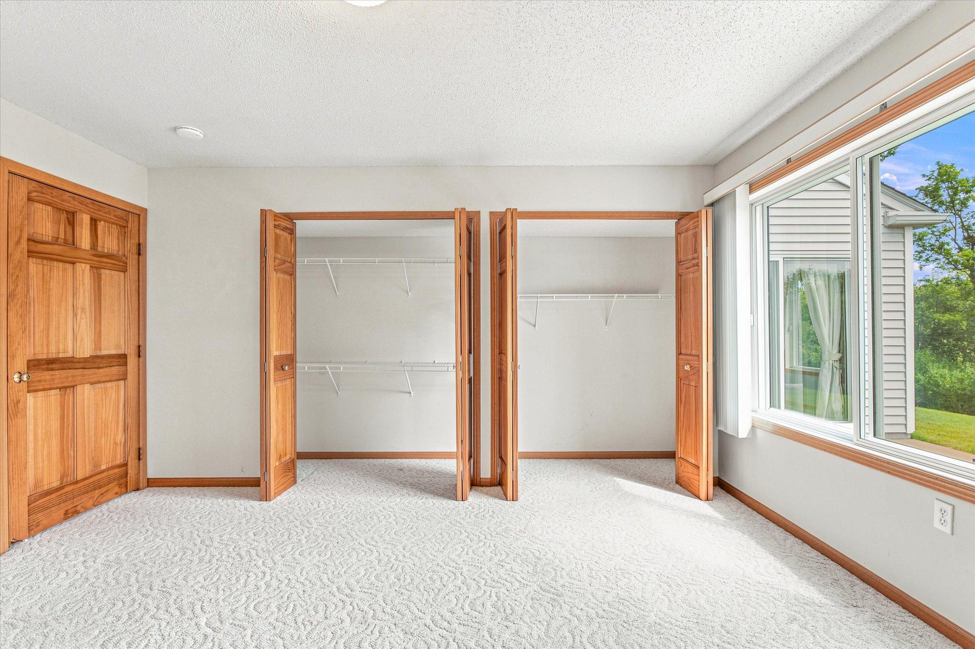 View of Residential at 7588 Ojibway Park Bay, Woodbury MN 55125, Woodbury (19 of 42) - Mike Wilen | Minnesota Team Real Estate