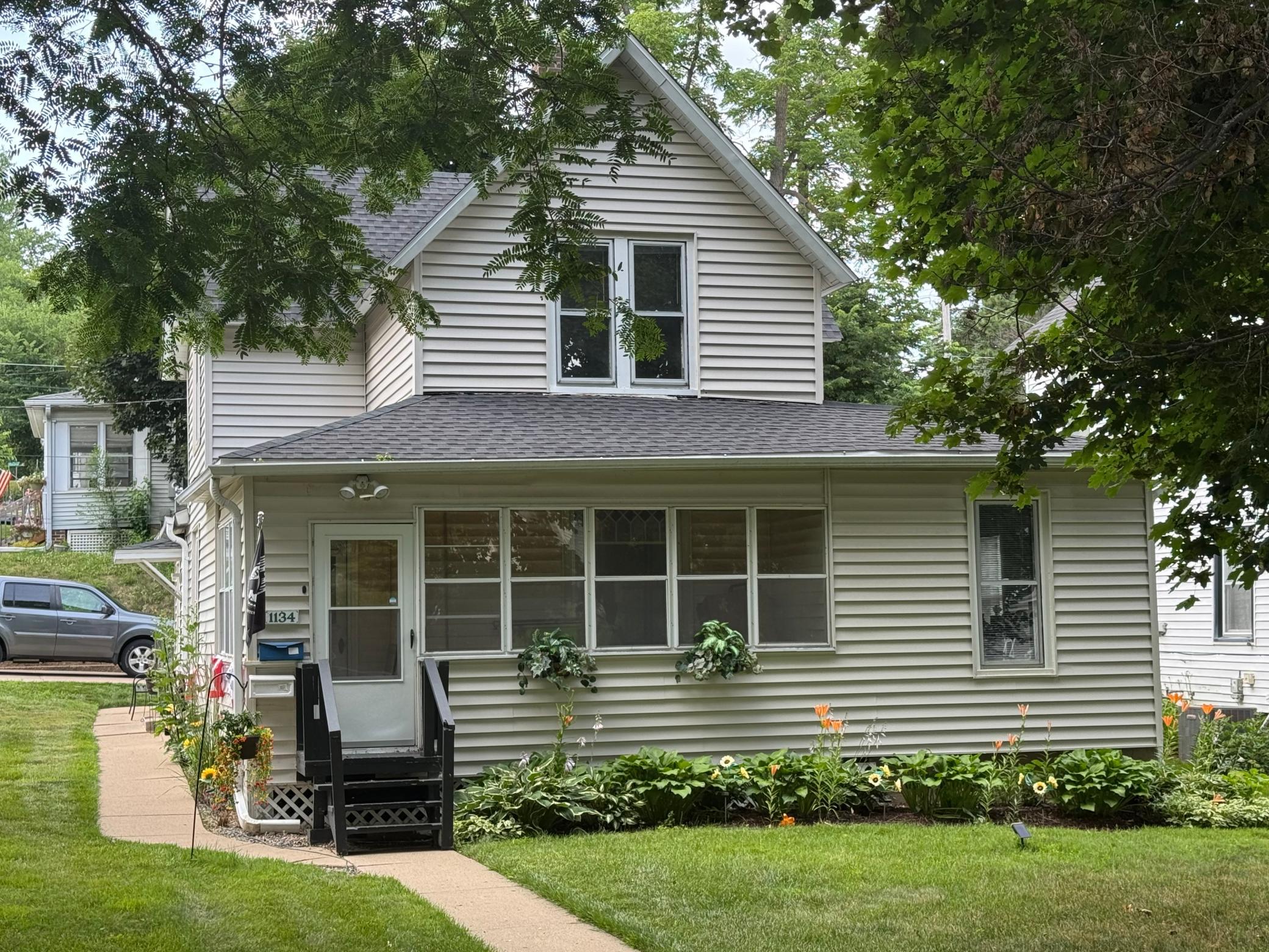 View of Residential Income at 1134 Central Avenue, Red Wing MN 55066, Red Wing - Mike Wilen | Minnesota Team Real Estate