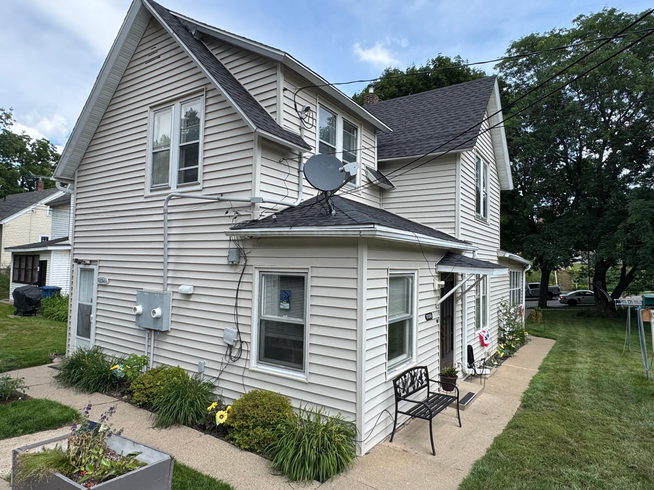 View of Residential Income at 1134 Central Avenue, Red Wing MN 55066, Red Wing (4 of 36) - Mike Wilen | Minnesota Team Real Estate