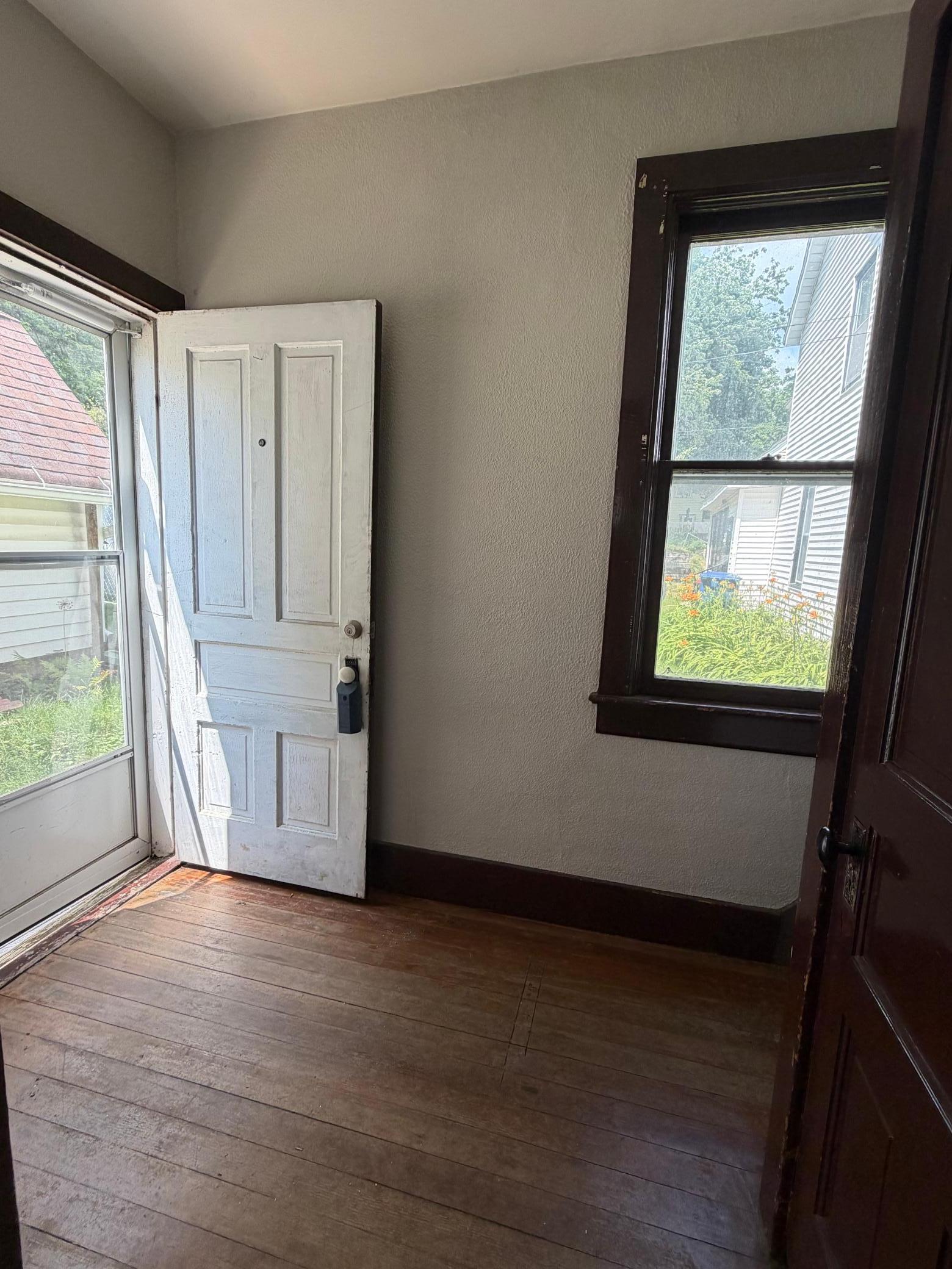 View of Residential Income at 1134 Central Avenue, Red Wing MN 55066, Red Wing (29 of 36) - Mike Wilen | Minnesota Team Real Estate
