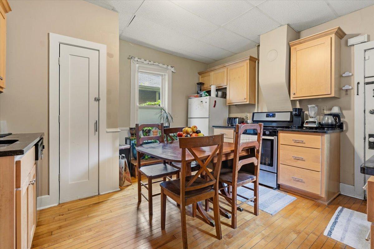 View of Residential Income at 711/713 26th Avenue, Minneapolis MN 55454, Minneapolis (9 of 34) - Mike Wilen | Minnesota Team Real Estate