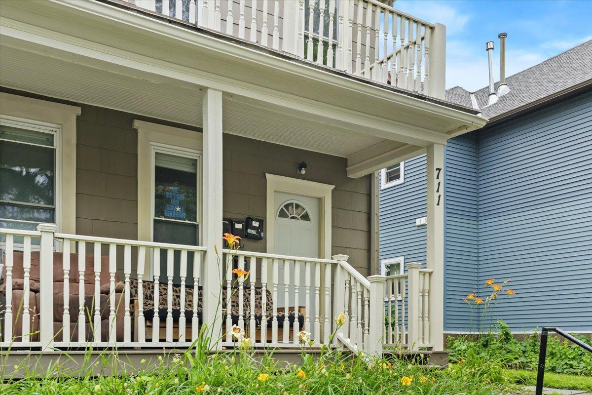 View of Residential Income at 711/713 26th Avenue, Minneapolis MN 55454, Minneapolis (3 of 34) - Mike Wilen | Minnesota Team Real Estate