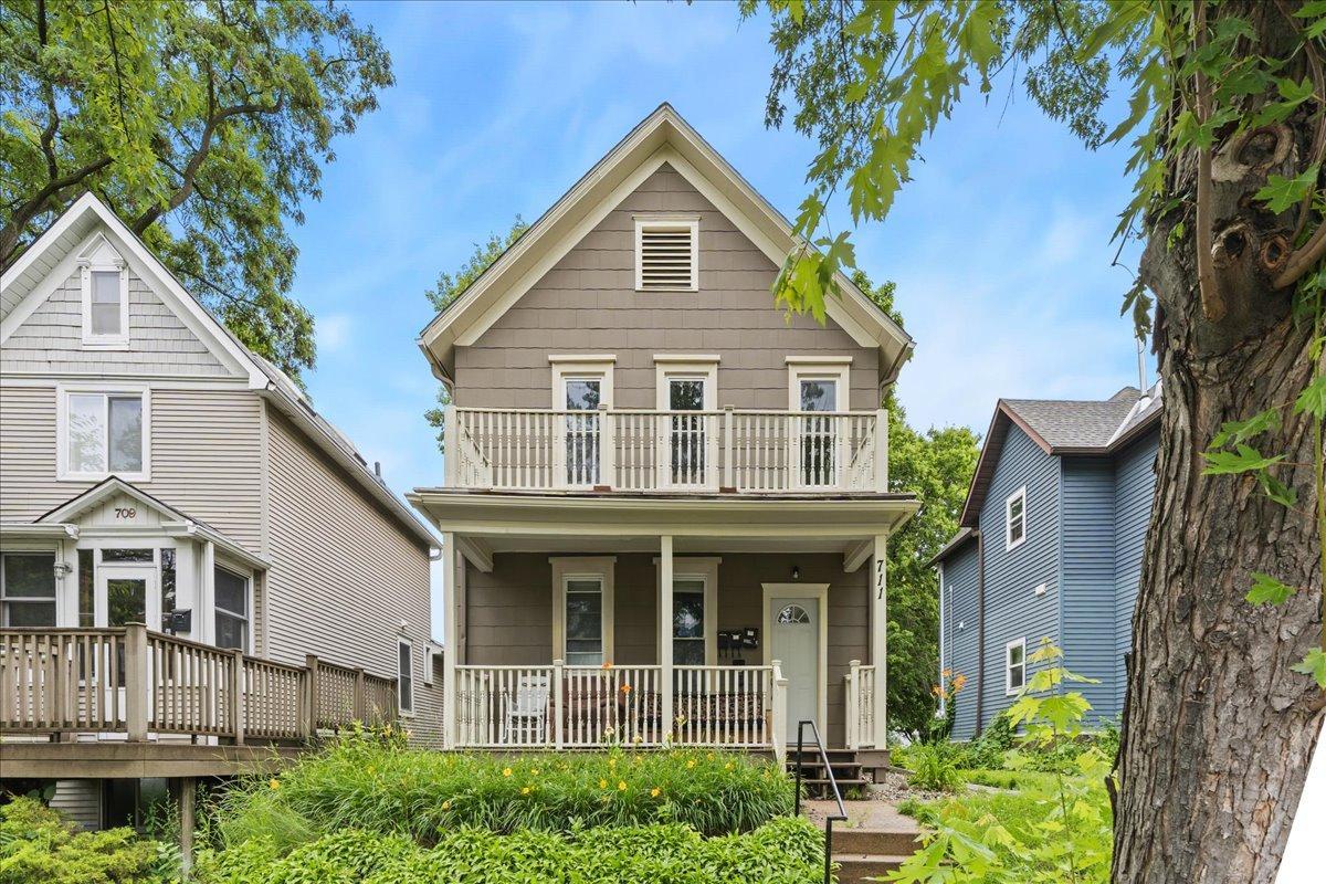 View of Residential Income at 711/713 26th Avenue, Minneapolis MN 55454, Minneapolis (2 of 34) - Mike Wilen | Minnesota Team Real Estate