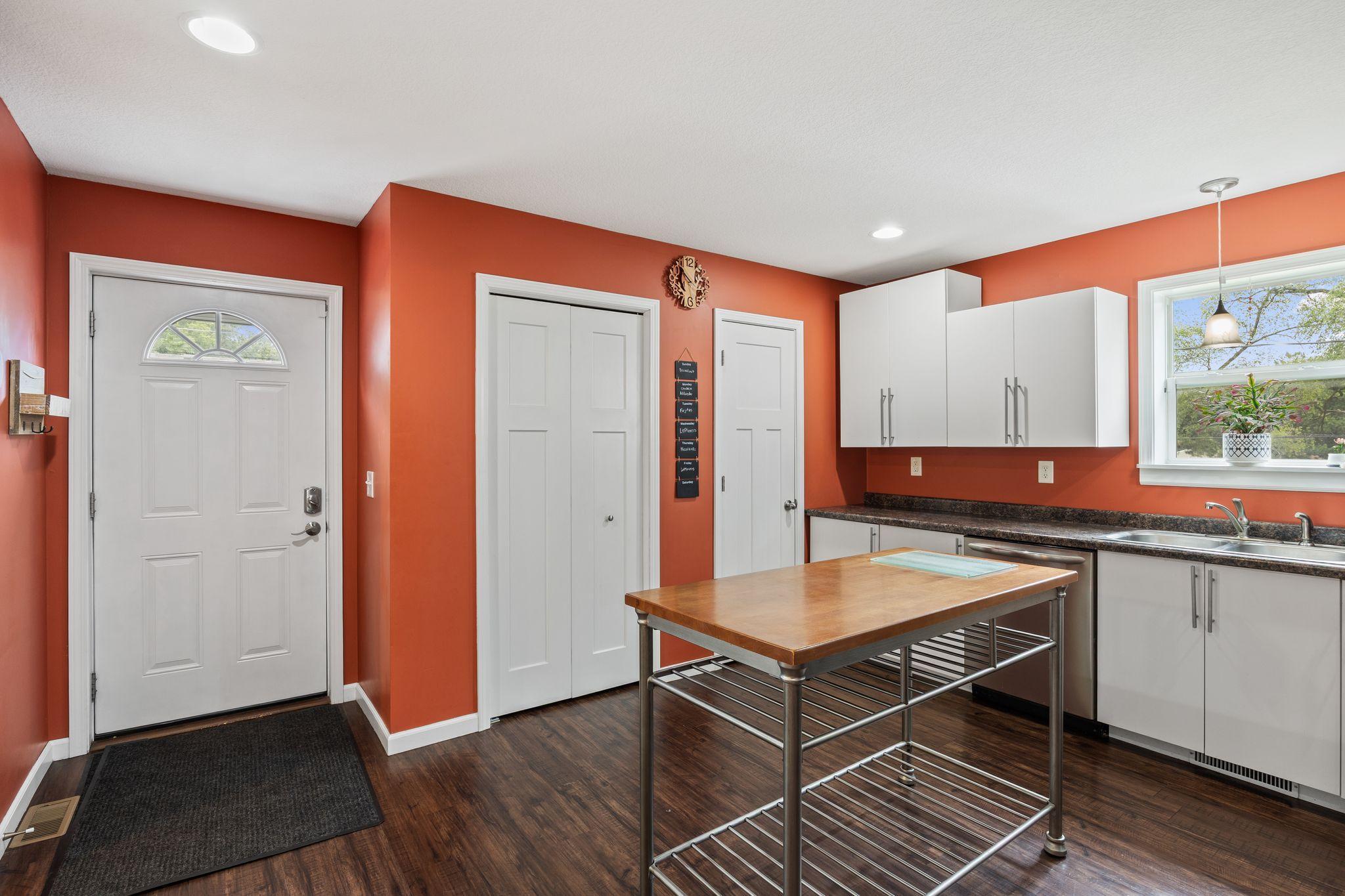 View of Residential at 1281 3rd Street, Saint Paul MN 55106, Saint Paul (13 of 50) - Mike Wilen | Minnesota Team Real Estate