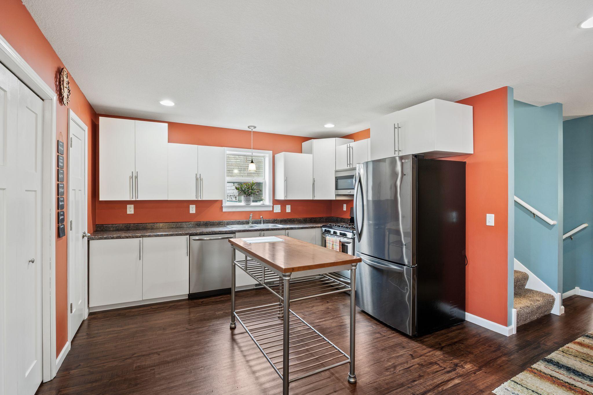 View of Residential at 1281 3rd Street, Saint Paul MN 55106, Saint Paul (11 of 50) - Mike Wilen | Minnesota Team Real Estate