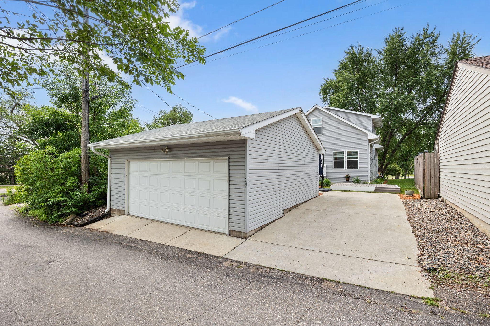 View of Residential at 1281 3rd Street, Saint Paul MN 55106, Saint Paul (7 of 50) - Mike Wilen | Minnesota Team Real Estate