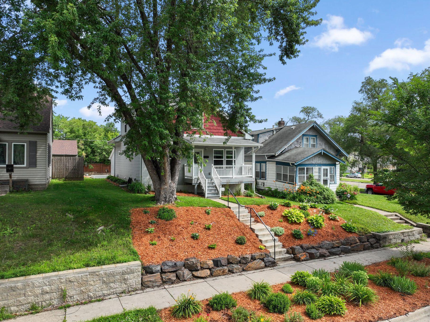 View of Residential at 1281 3rd Street, Saint Paul MN 55106, Saint Paul (39 of 50) - Mike Wilen | Minnesota Team Real Estate