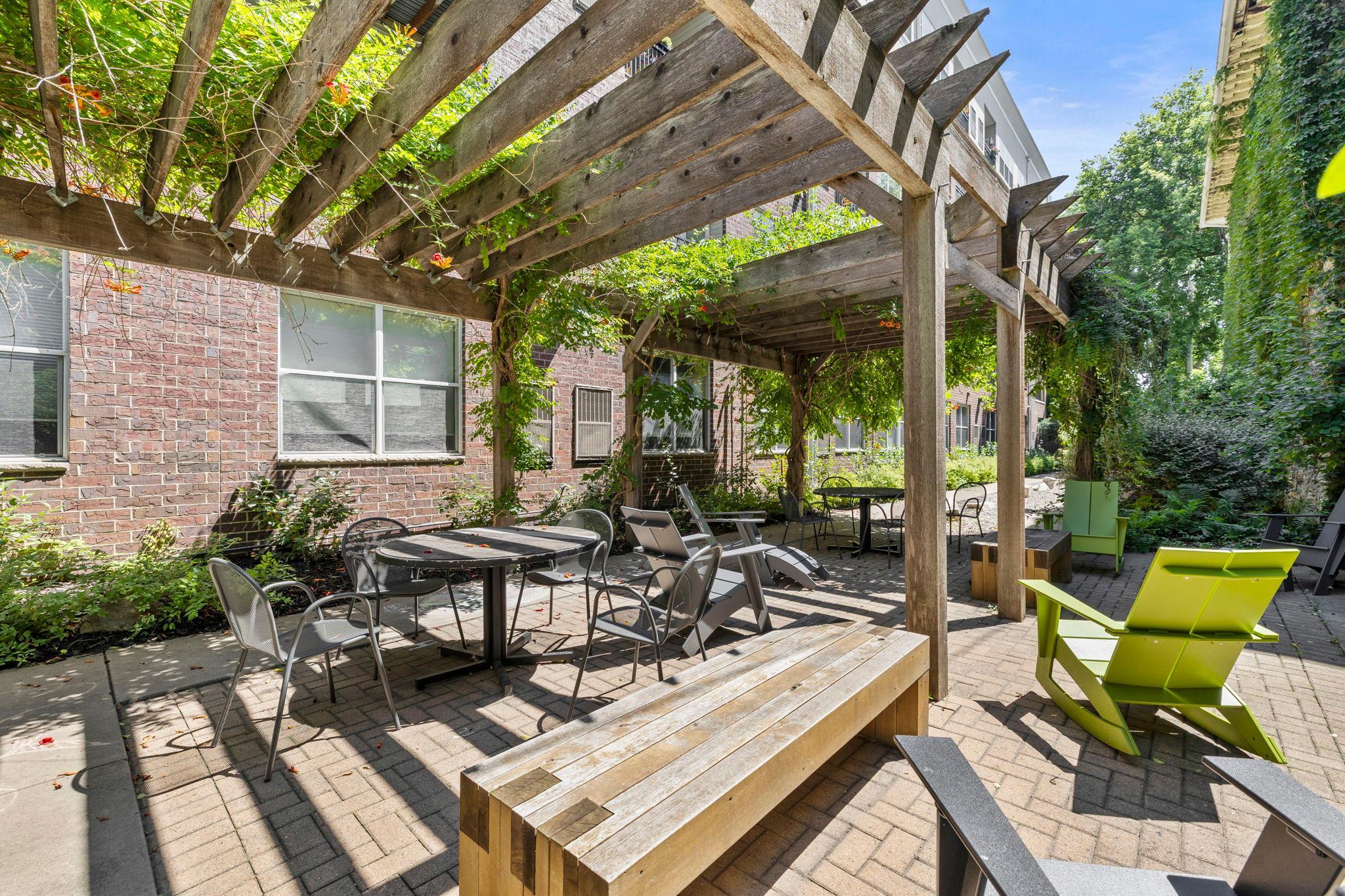 View of Residential at 301 Oak Grove Street #308, Minneapolis MN 55403, Minneapolis (37 of 44) - Mike Wilen | Minnesota Team Real Estate