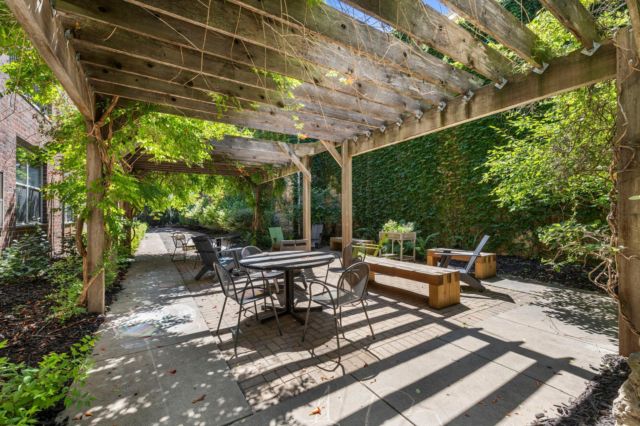View of Residential at 301 Oak Grove Street #308, Minneapolis MN 55403, Minneapolis (36 of 44) - Mike Wilen | Minnesota Team Real Estate