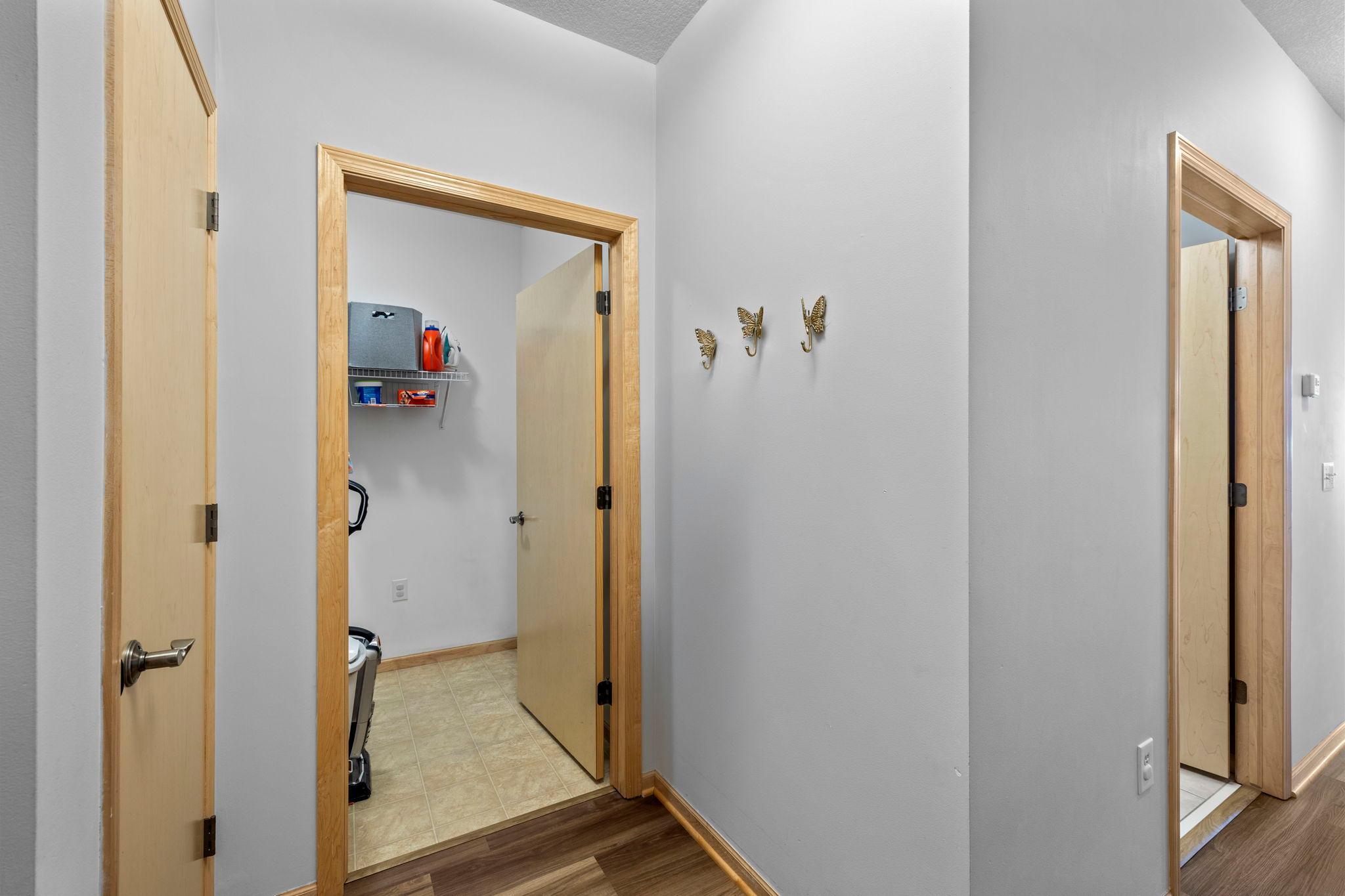 View of Residential at 301 Oak Grove Street #308, Minneapolis MN 55403, Minneapolis (28 of 44) - Mike Wilen | Minnesota Team Real Estate