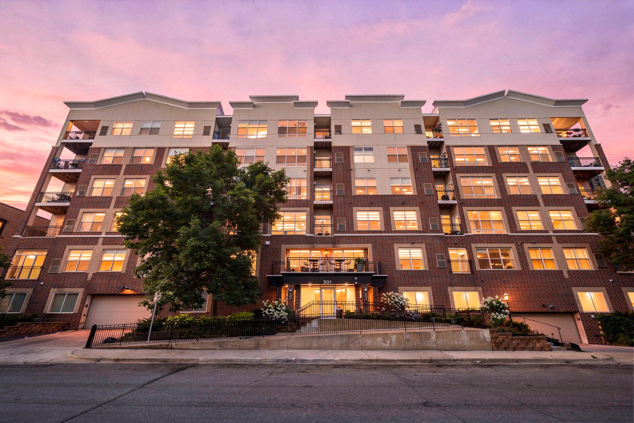 View of Residential at 301 Oak Grove Street #308, Minneapolis MN 55403, Minneapolis (3 of 44) - Mike Wilen | Minnesota Team Real Estate