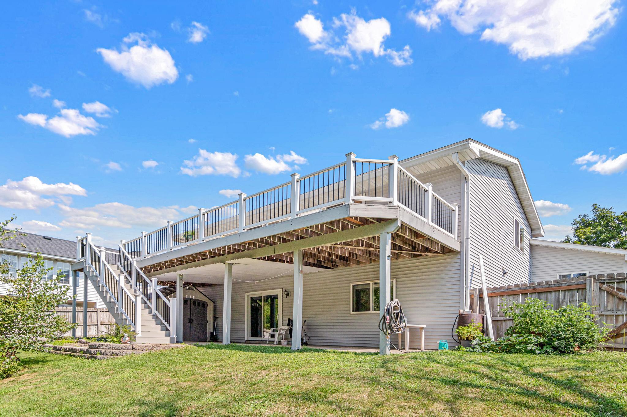 View of Residential at 6533 Neddersen Circle, Brooklyn Park MN 55445, Brooklyn Park (8 of 33) - Mike Wilen | Minnesota Team Real Estate