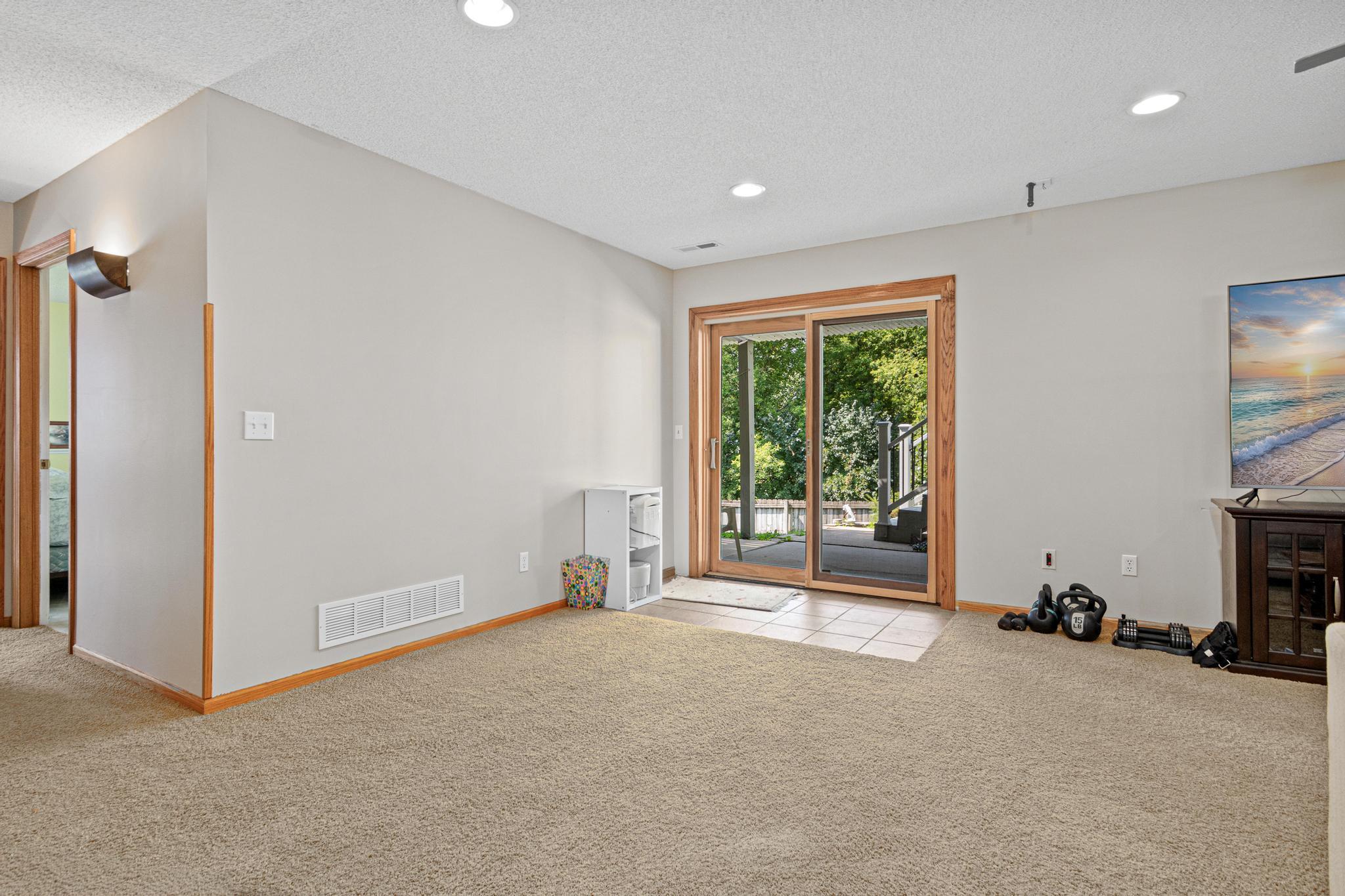 View of Residential at 6533 Neddersen Circle, Brooklyn Park MN 55445, Brooklyn Park (30 of 33) - Mike Wilen | Minnesota Team Real Estate