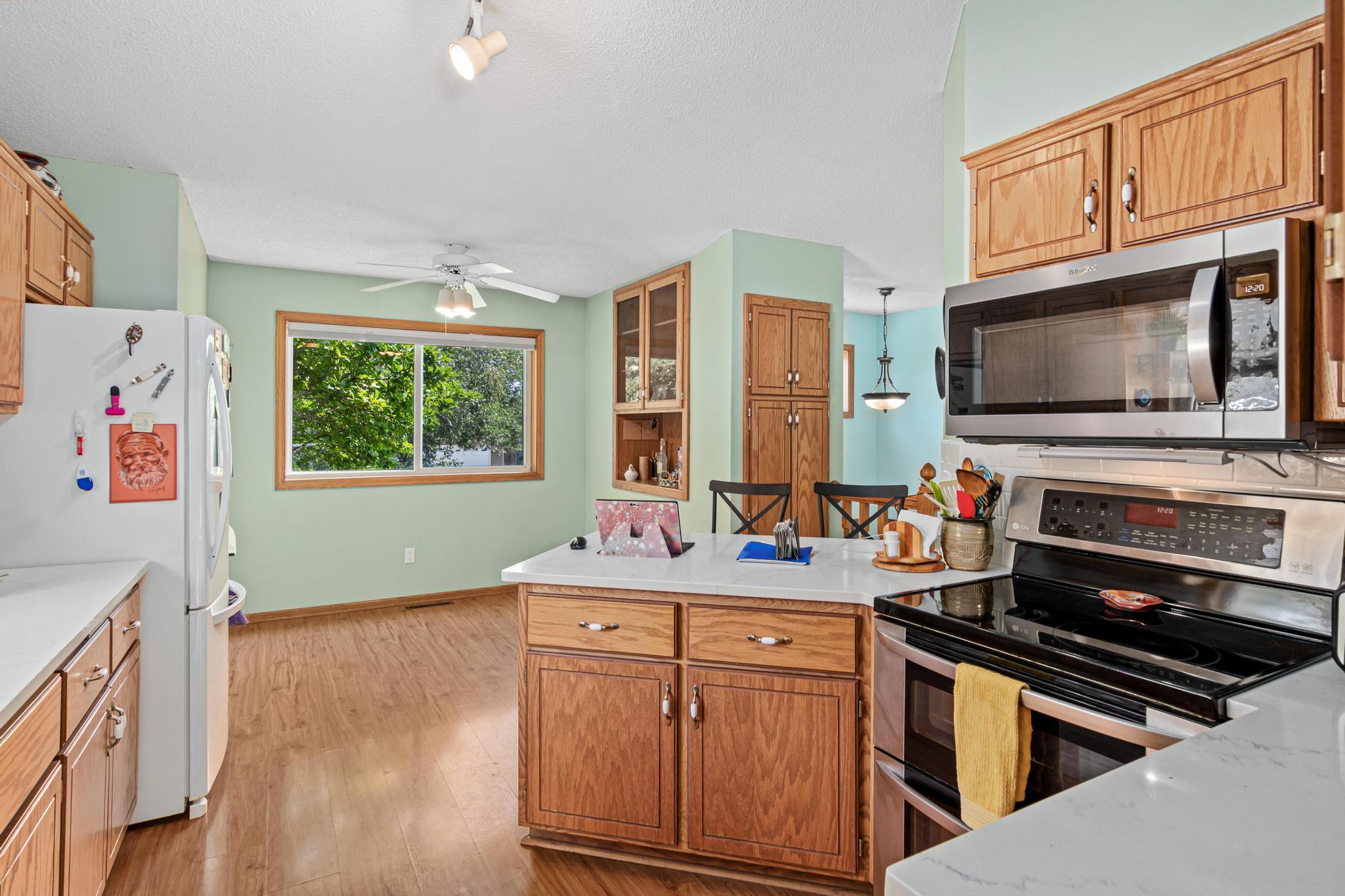 View of Residential at 6533 Neddersen Circle, Brooklyn Park MN 55445, Brooklyn Park (15 of 33) - Mike Wilen | Minnesota Team Real Estate