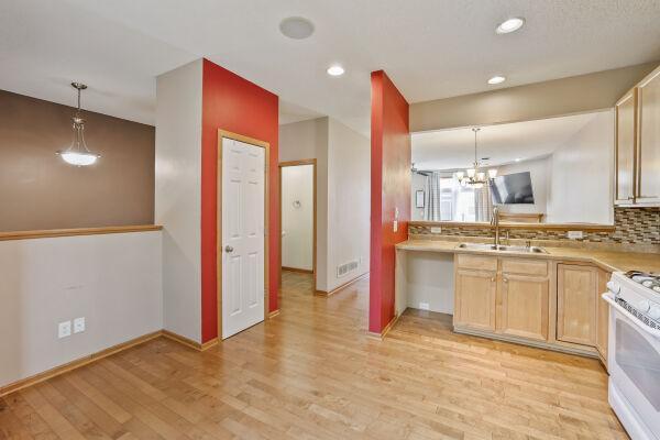 View of Residential at 5213 Scott Trail, Robbinsdale MN 55422, Robbinsdale (8 of 28) - Mike Wilen | Minnesota Team Real Estate