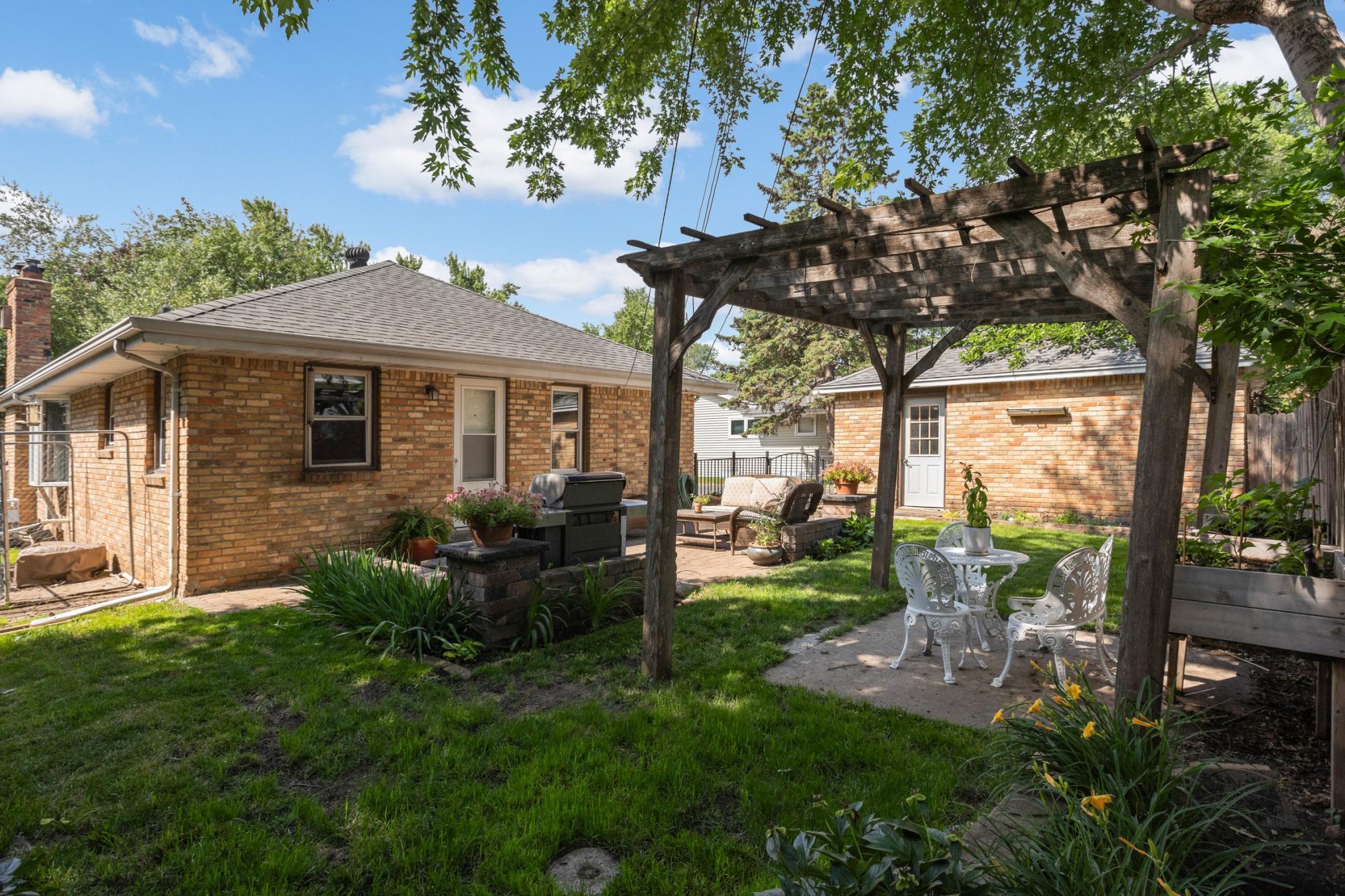 View of Residential at 9100 Club Road, Saint Louis Park MN 55426, Saint Louis Park (32 of 40) - Mike Wilen | Minnesota Team Real Estate