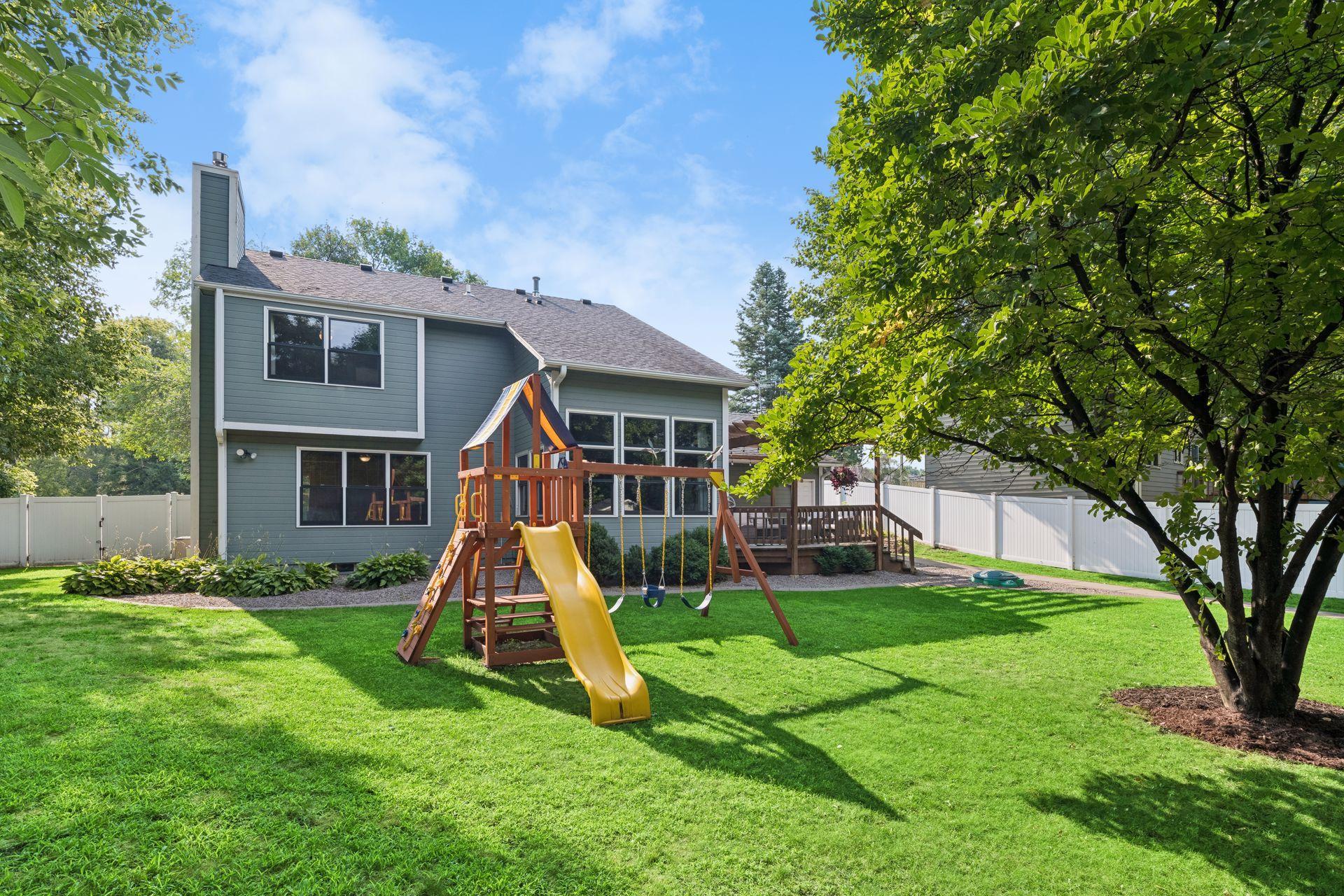 View of Residential at 4601 Fairway Hills Drive, Eagan MN 55123, Eagan (42 of 45) - Mike Wilen | Minnesota Team Real Estate