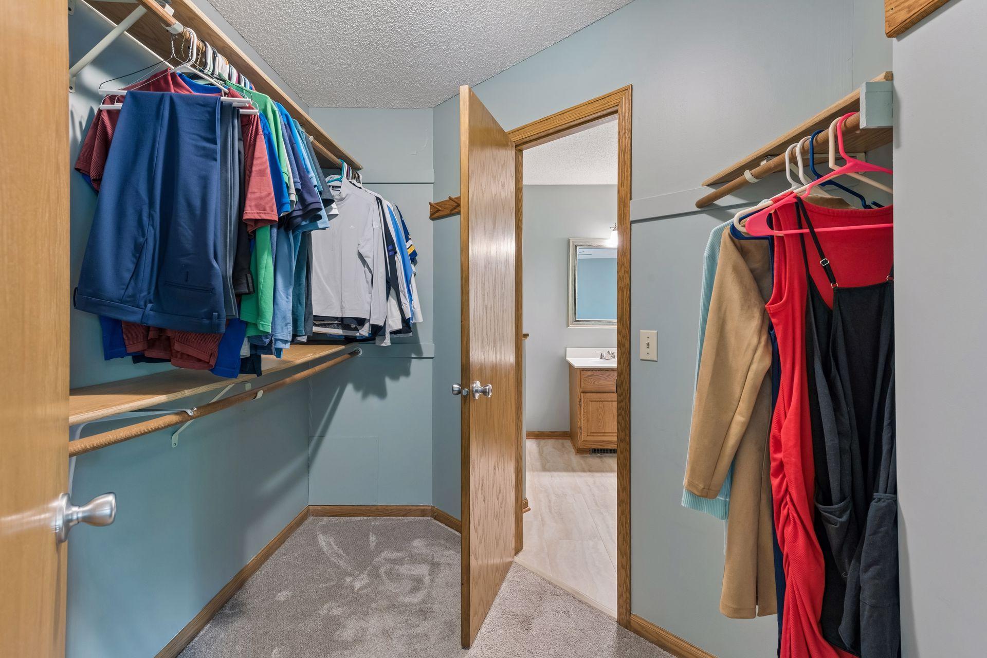 View of Residential at 4601 Fairway Hills Drive, Eagan MN 55123, Eagan (25 of 45) - Mike Wilen | Minnesota Team Real Estate