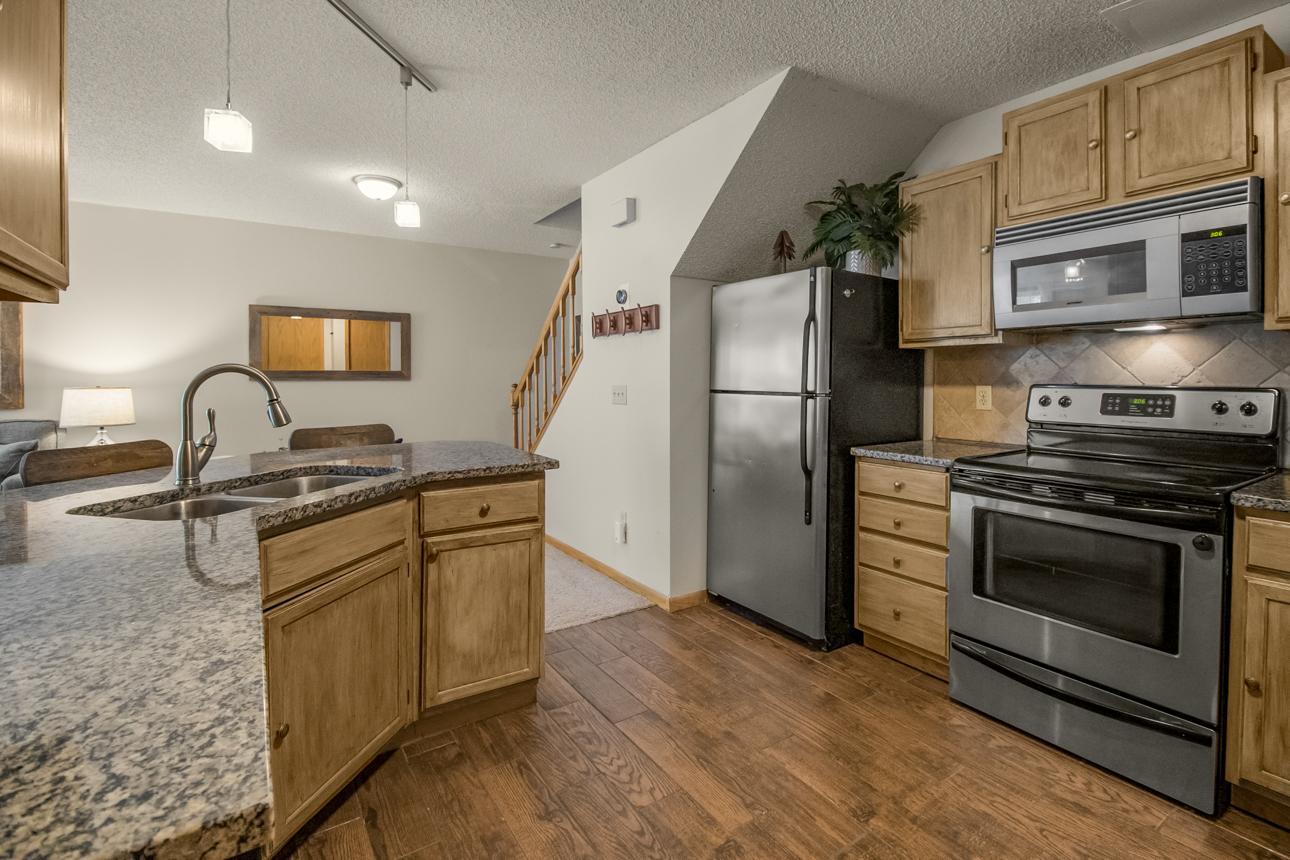 View of Residential at 12822 Echo Lane, Apple Valley MN 55124, Apple Valley (11 of 22) - Mike Wilen | Minnesota Team Real Estate