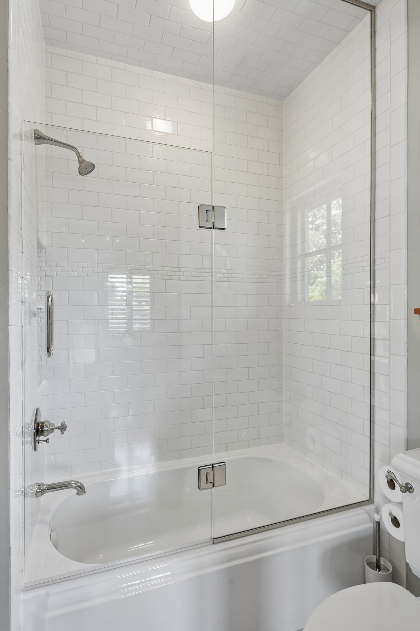 View of Residential at 4051 Linden Hills Boulevard, Minneapolis MN 55410, Minneapolis (36 of 59) - Mike Wilen | Minnesota Team Real Estate