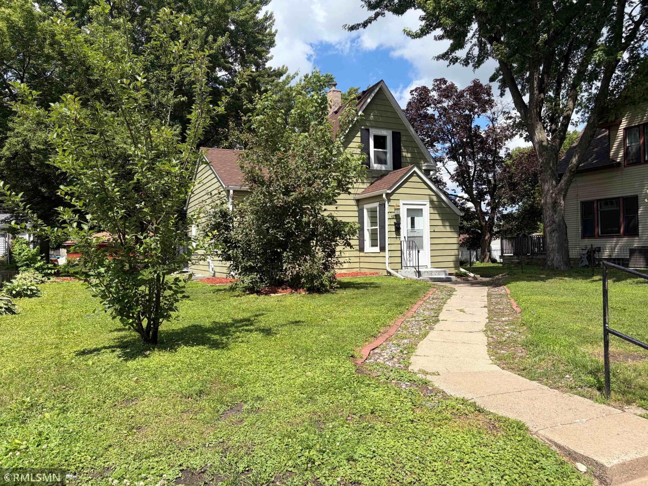 View of Residential at 4219 Fremont Avenue, Minneapolis MN 55412, Minneapolis (15 of 19) - Mike Wilen | Minnesota Team Real Estate