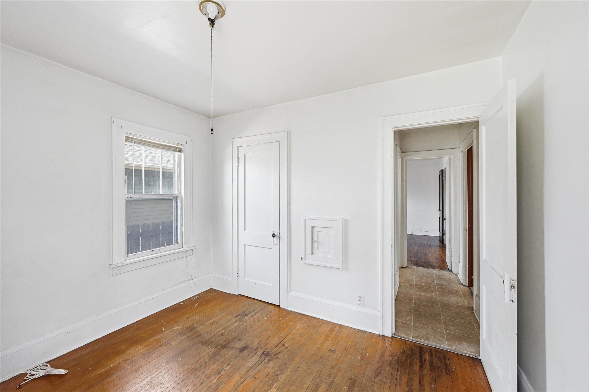 View of Residential Income at 1227 Morgan Avenue, Minneapolis MN 55411, Minneapolis (34 of 79) - Mike Wilen | Minnesota Team Real Estate