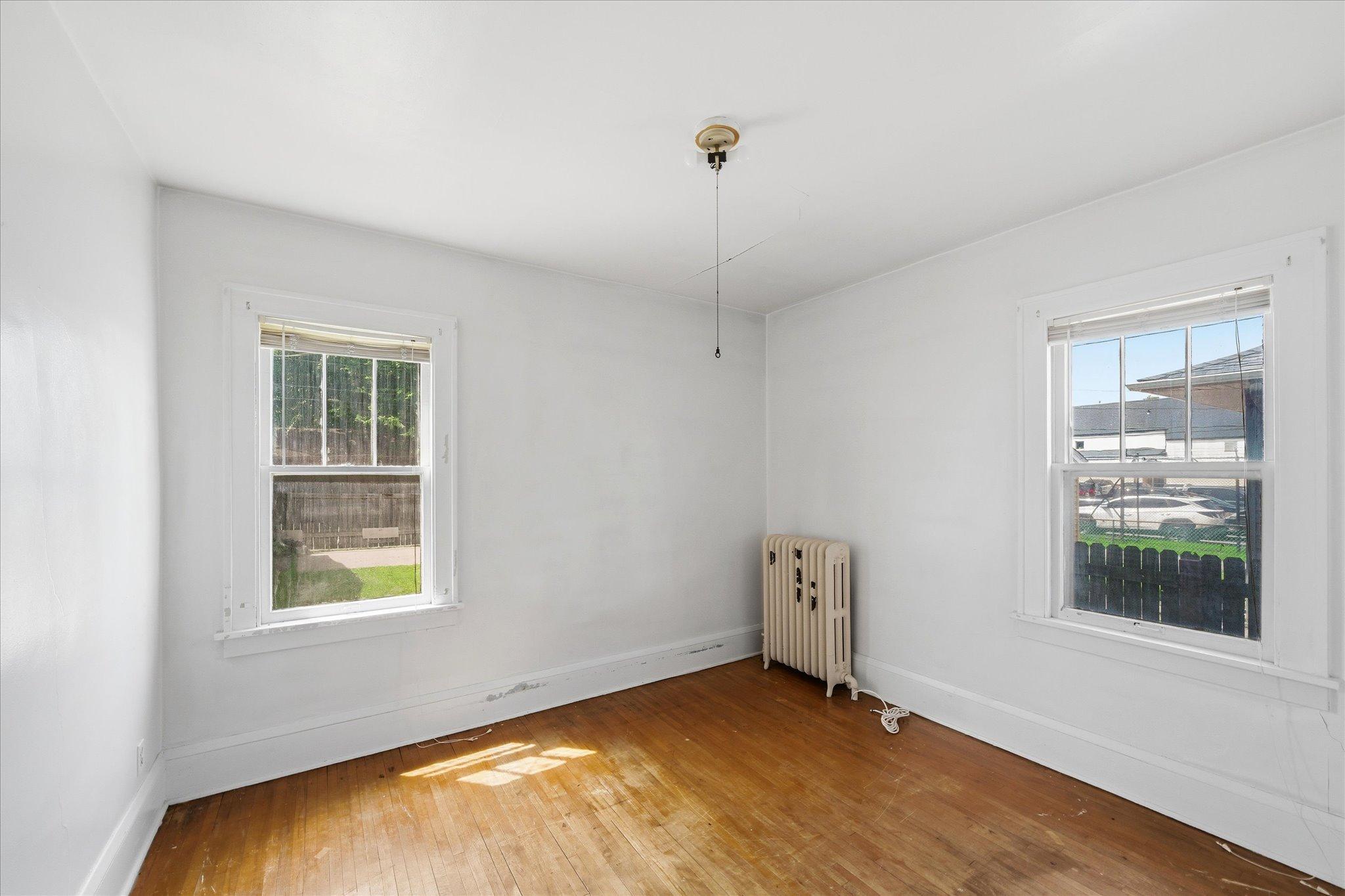 View of Residential Income at 1227 Morgan Avenue, Minneapolis MN 55411, Minneapolis (33 of 79) - Mike Wilen | Minnesota Team Real Estate