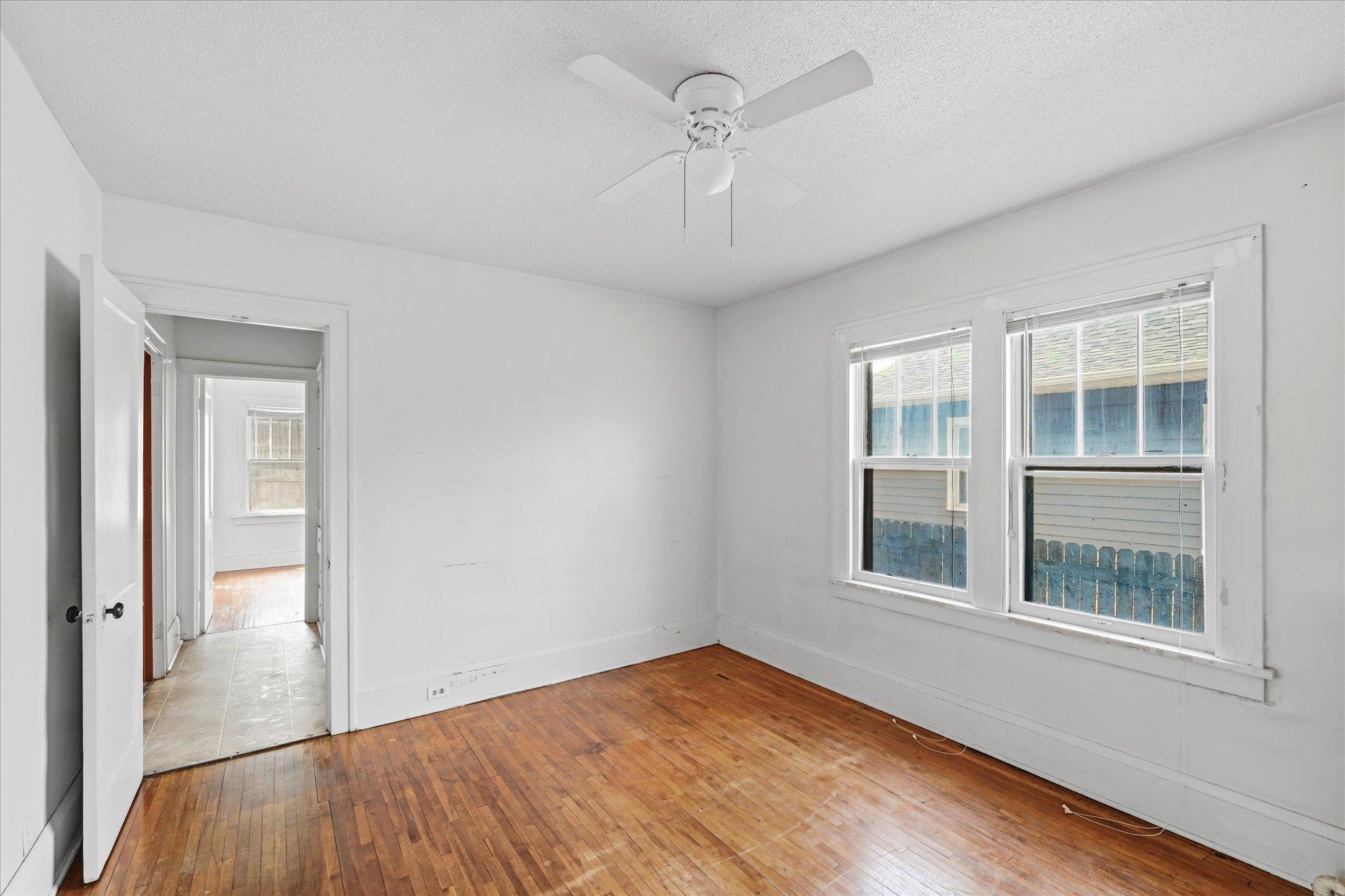 View of Residential Income at 1227 Morgan Avenue, Minneapolis MN 55411, Minneapolis (30 of 79) - Mike Wilen | Minnesota Team Real Estate