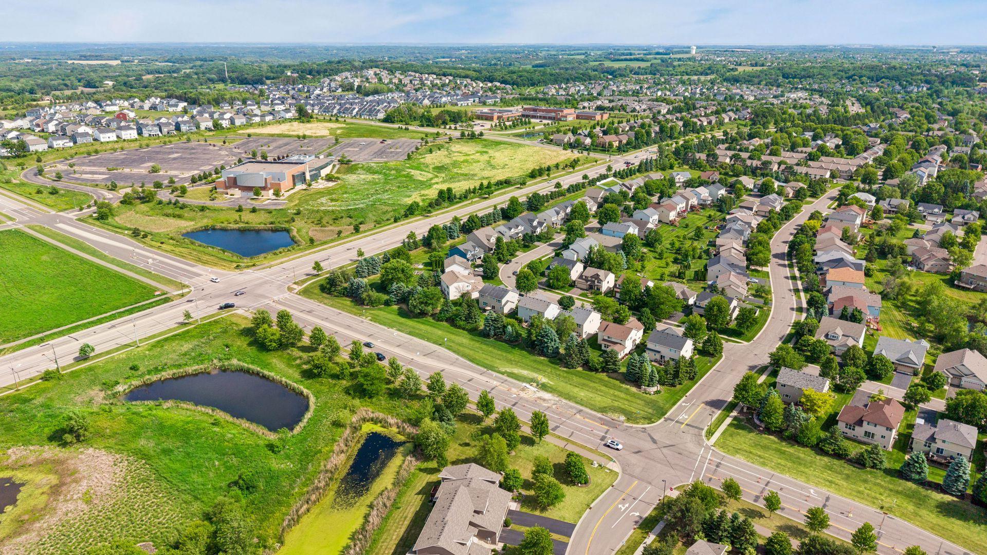 View of Residential at 10828 Ashley Lane, Woodbury MN 55129, Woodbury (7 of 56) - Mike Wilen | Minnesota Team Real Estate