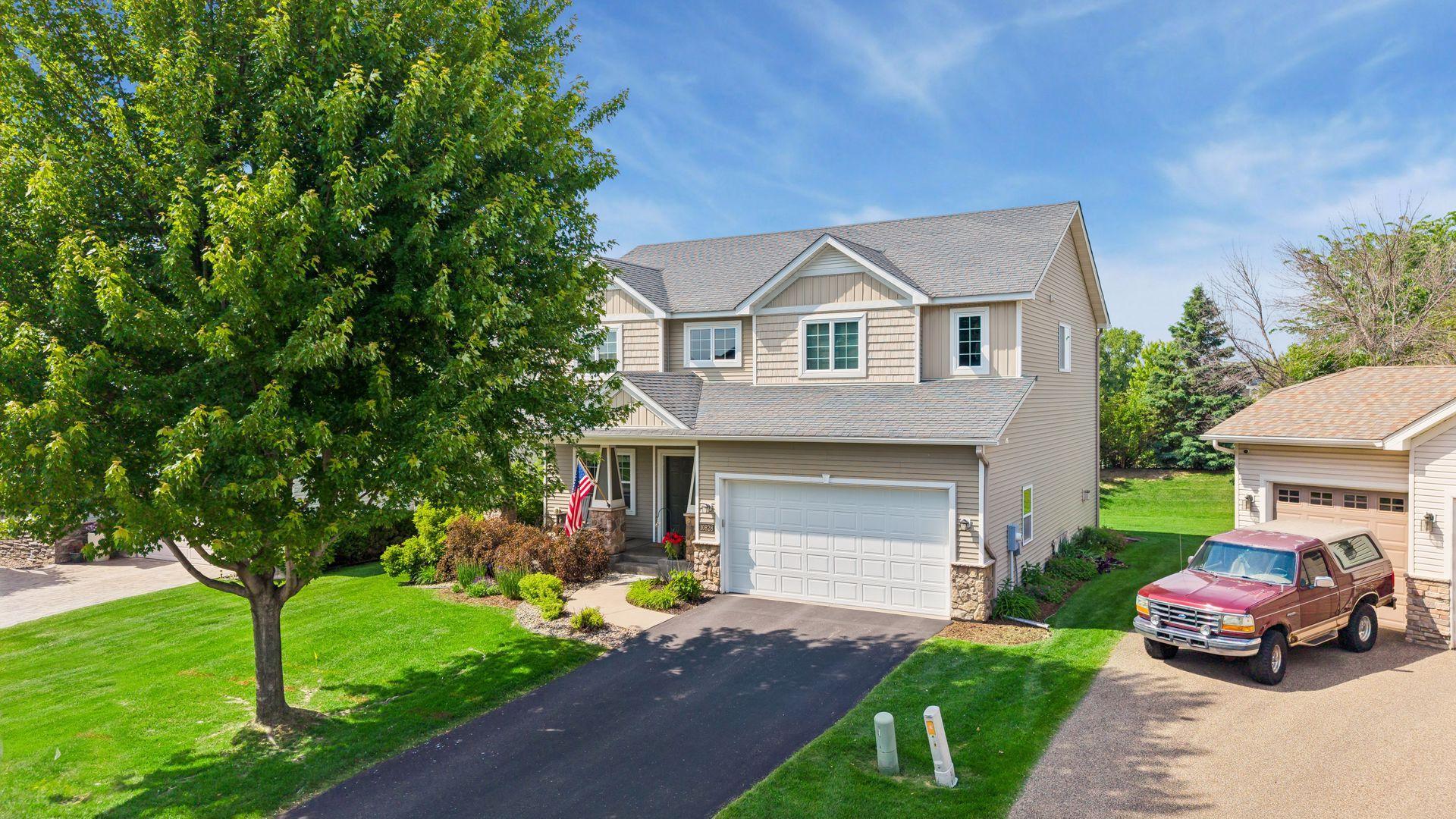 View of Residential at 10828 Ashley Lane, Woodbury MN 55129, Woodbury (4 of 56) - Mike Wilen | Minnesota Team Real Estate