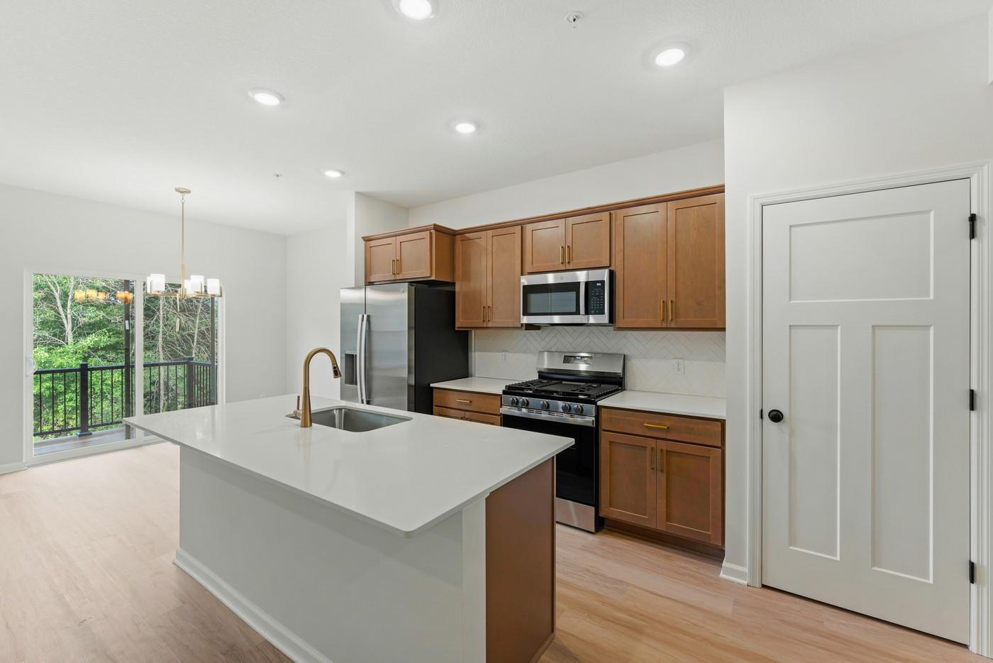 View of (TH) Side x Side at 676 Tulare Terrace, Newport - Mike Wilen | Minnesota Team Real Estate