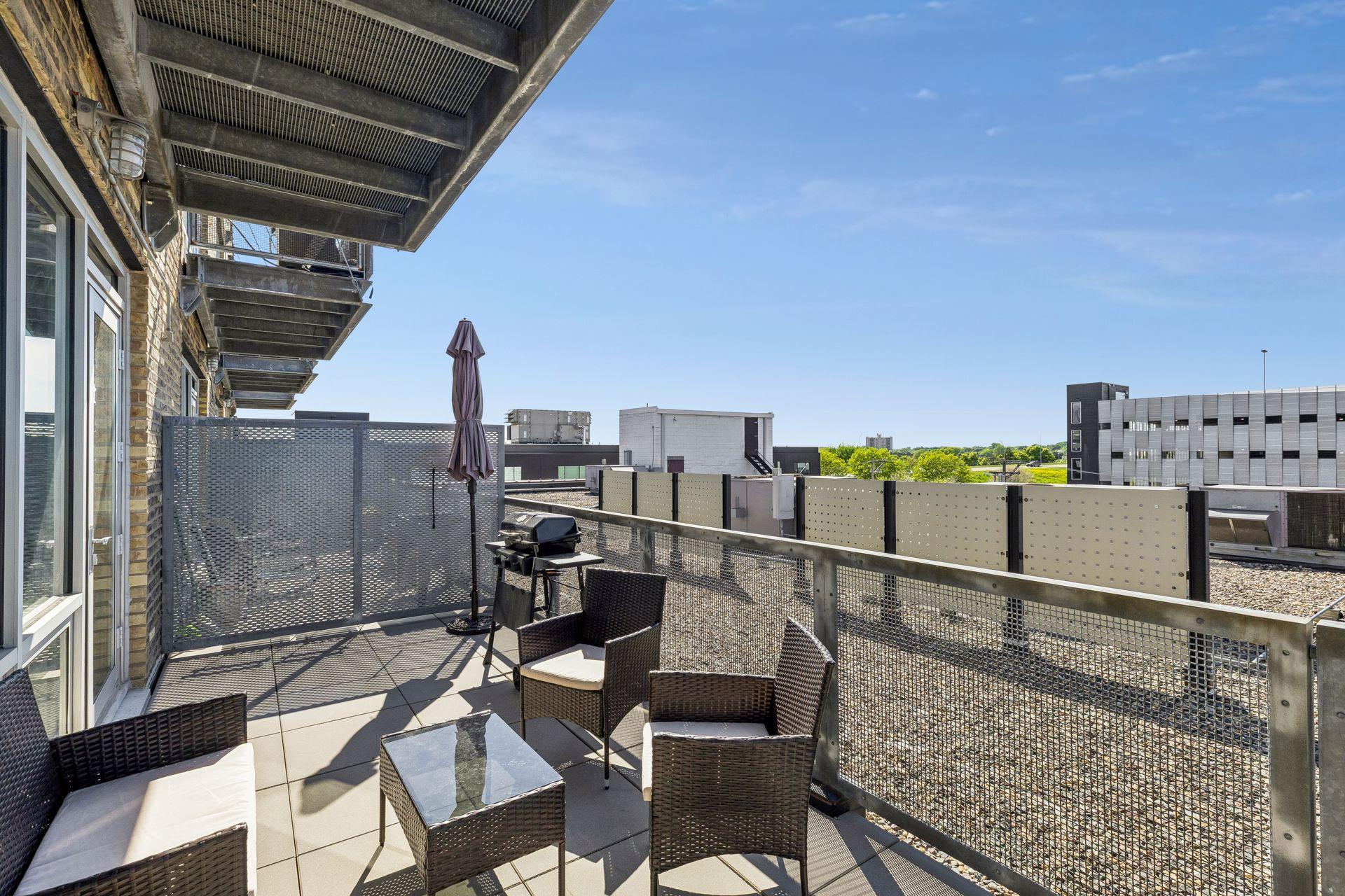 View of Residential at 901 3rd #414, Minneapolis MN 55401, Minneapolis (36 of 42) - Mike Wilen | Minnesota Team Real Estate