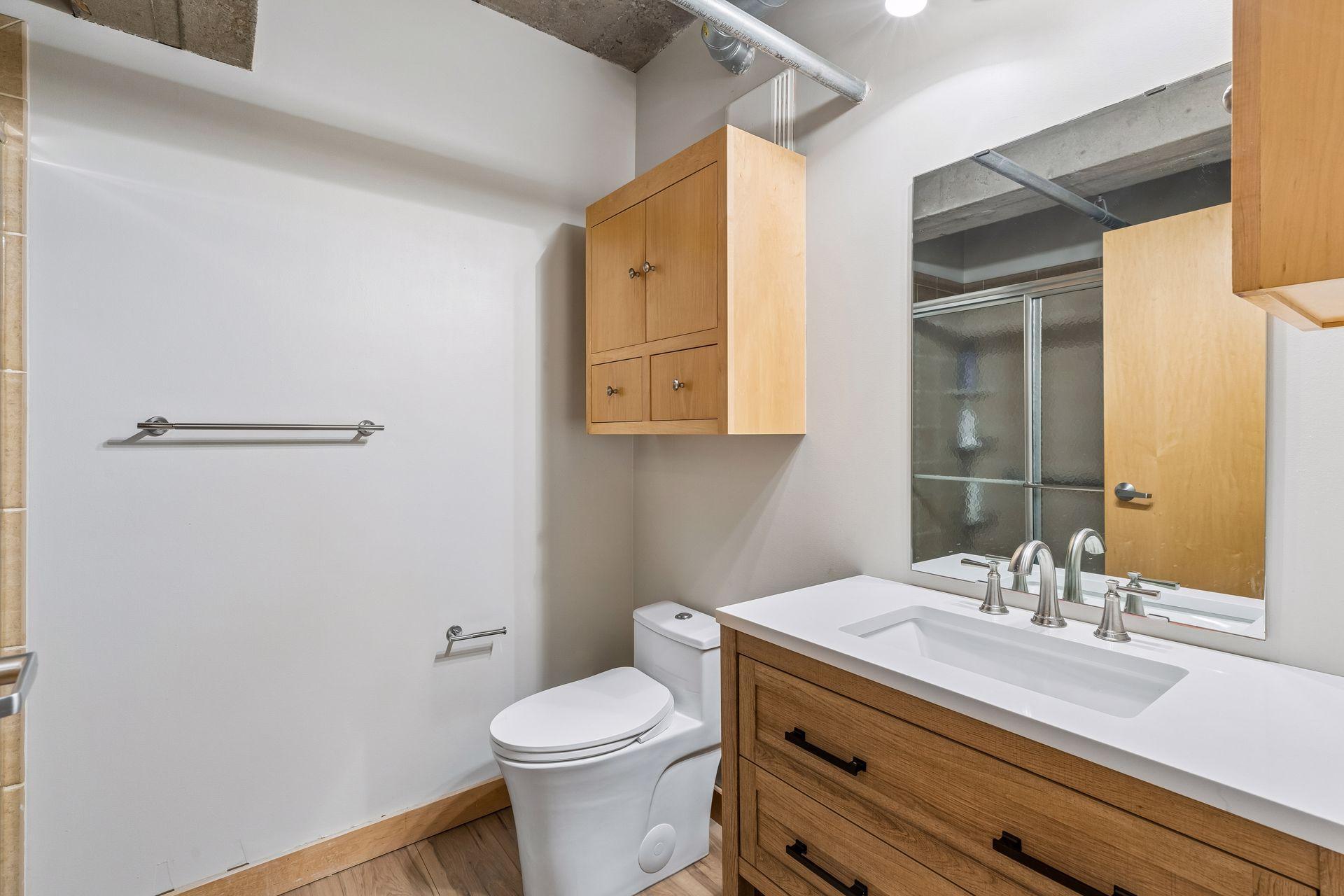 View of Residential at 901 3rd #414, Minneapolis MN 55401, Minneapolis (31 of 42) - Mike Wilen | Minnesota Team Real Estate