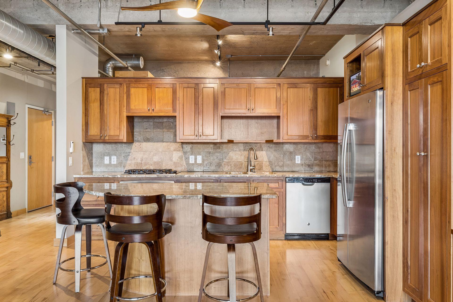 View of Residential at 901 3rd #414, Minneapolis MN 55401, Minneapolis (17 of 42) - Mike Wilen | Minnesota Team Real Estate