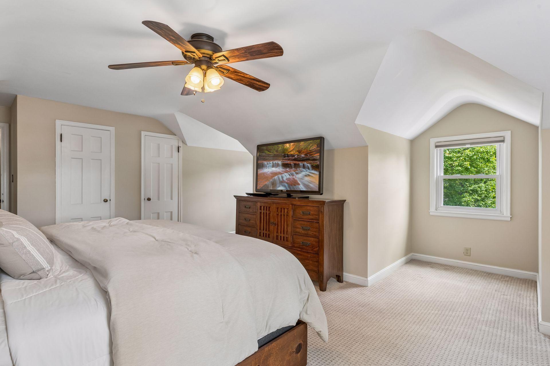 View of Residential at 7128 Irving Avenue, Richfield MN 55423, Richfield (27 of 65) - Mike Wilen | Minnesota Team Real Estate