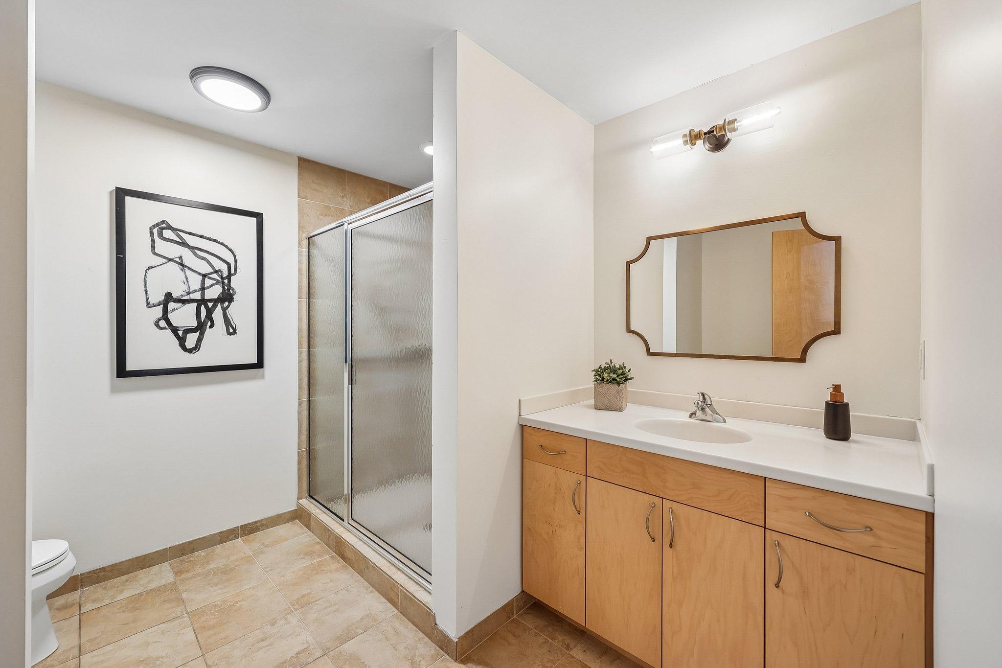 View of Residential at 401 2nd Street #317, Minneapolis MN 55401, Minneapolis (19 of 52) - Mike Wilen | Minnesota Team Real Estate