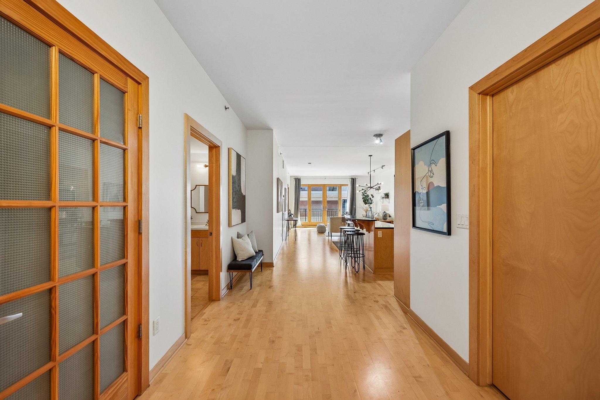 View of Residential at 401 2nd Street #317, Minneapolis MN 55401, Minneapolis (18 of 52) - Mike Wilen | Minnesota Team Real Estate