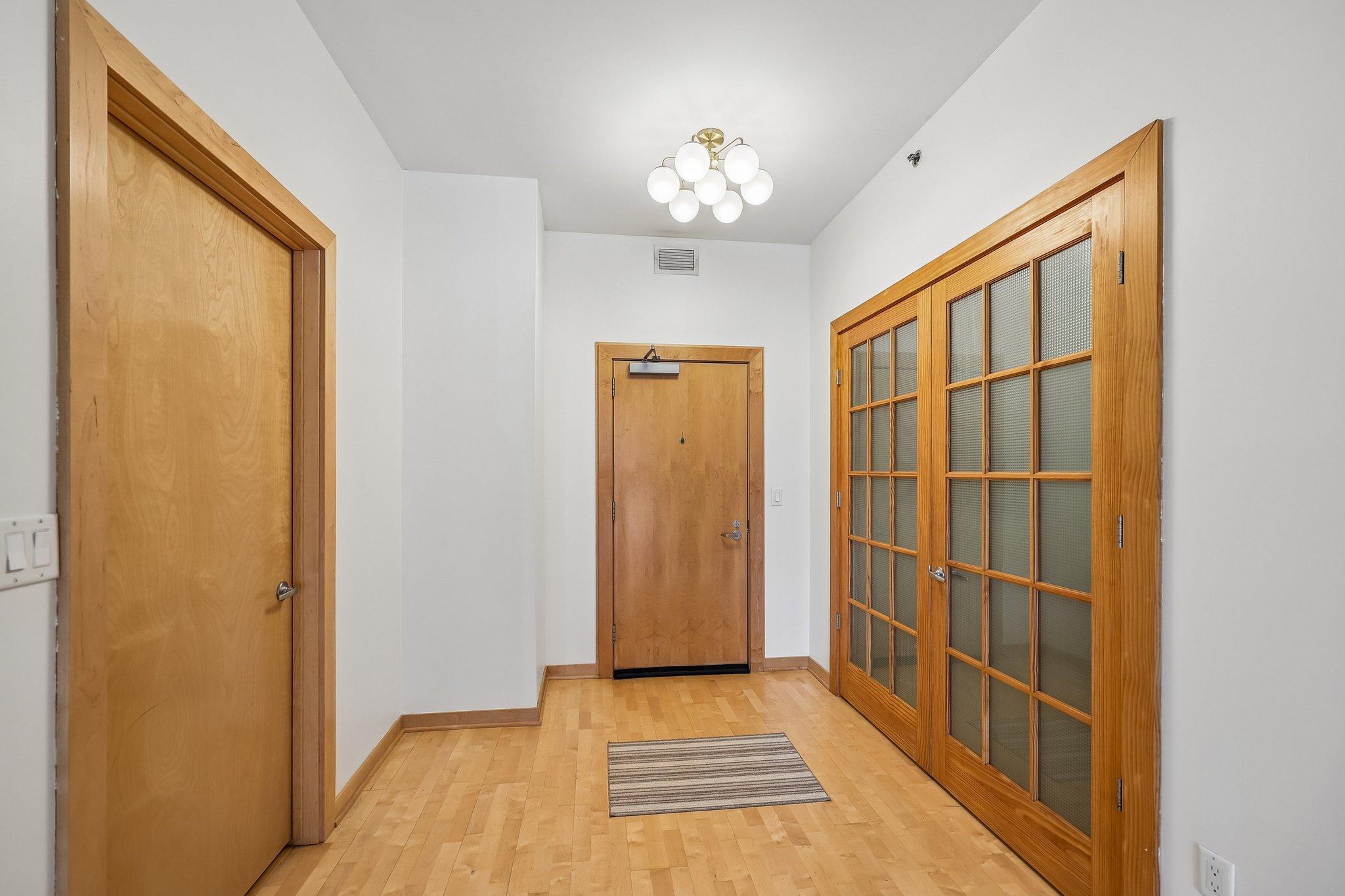 View of Residential at 401 2nd Street #317, Minneapolis MN 55401, Minneapolis (16 of 52) - Mike Wilen | Minnesota Team Real Estate